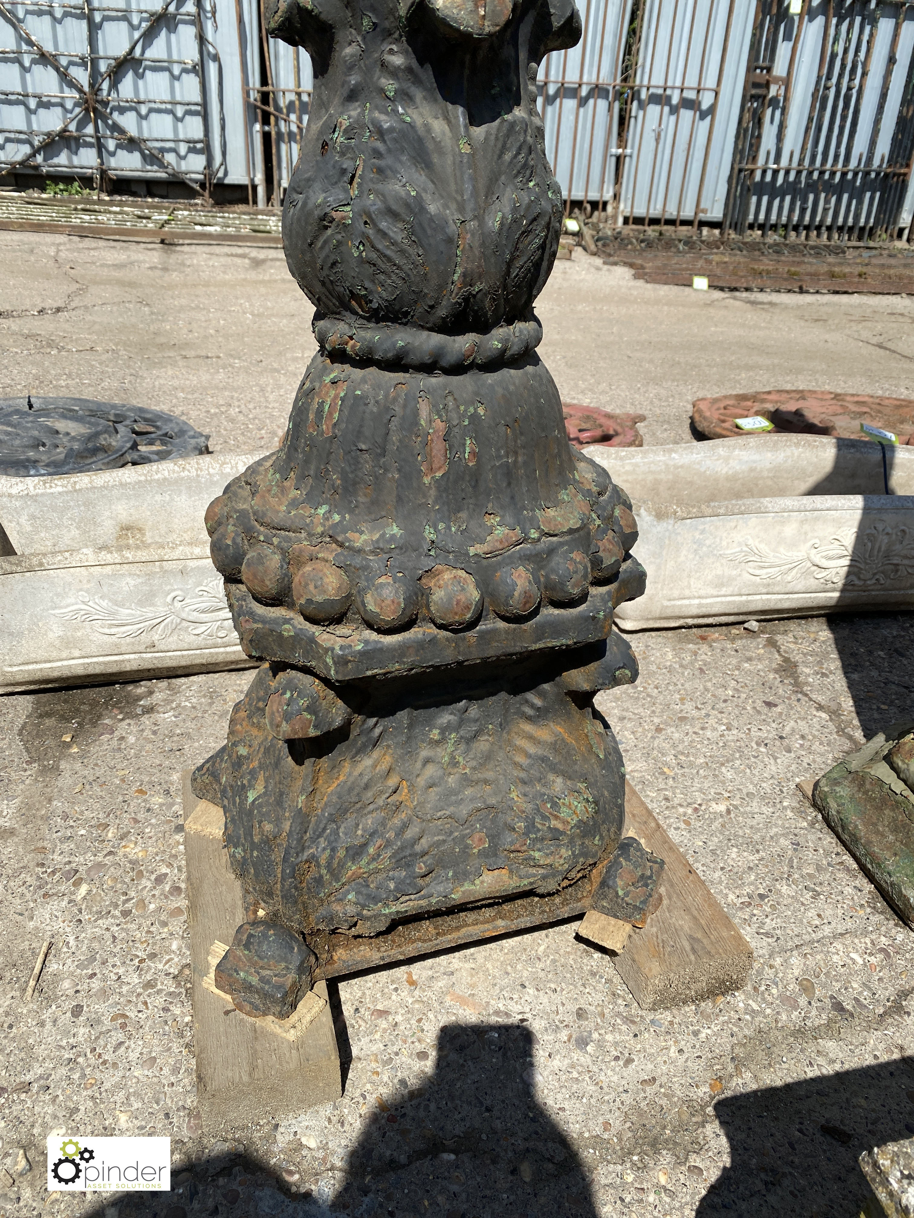 Original Victorian cast iron Lamp Post with ladder racks, 70in high, circa 1860 (Location: Griffin - Image 7 of 9
