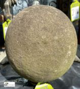 Original Georgian Yorkshire stone Ball, 9in diamet