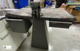 Welding Bench, with Record no 3 engineers vice, 900mm x 520mm (in Tec 3 room) (LOCATION: Guiseley,