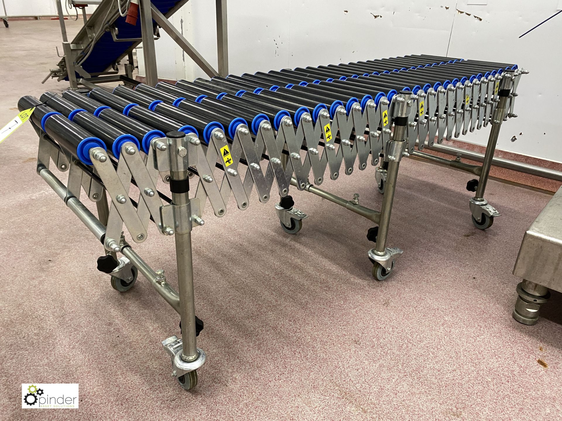 Mobile flexy Roller Conveyor, 1750mm x 450mm (LOCA