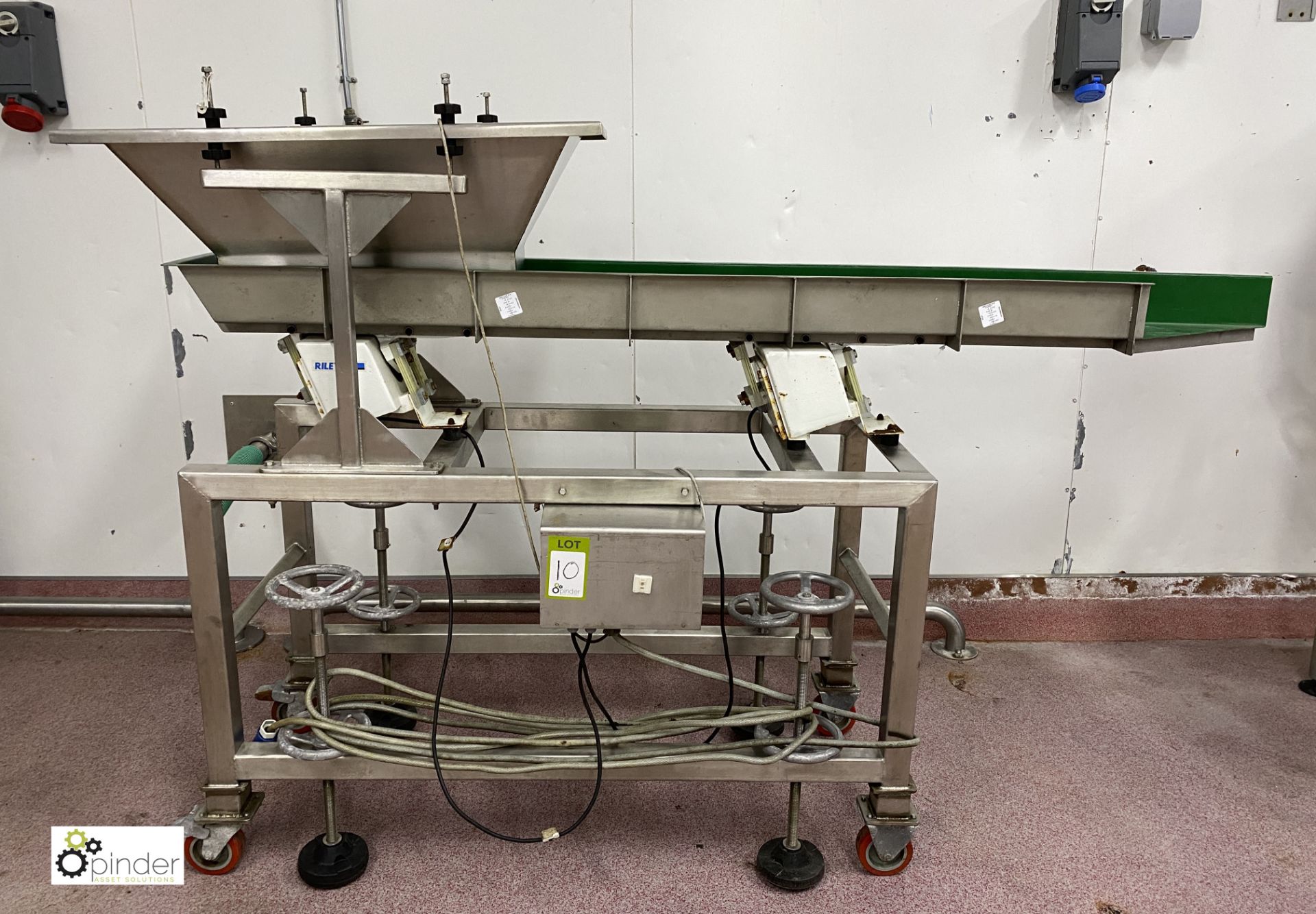 Riley Automation stainless steel mobile Vibratory