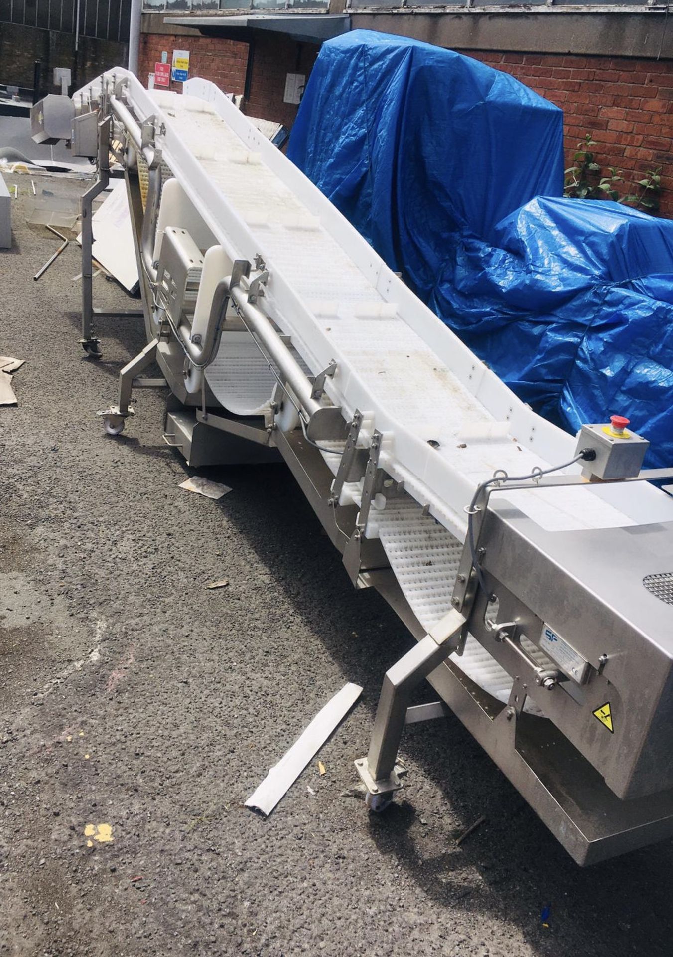 SF stainless steel mobile powered Conveyor, 5600mm - Image 2 of 7