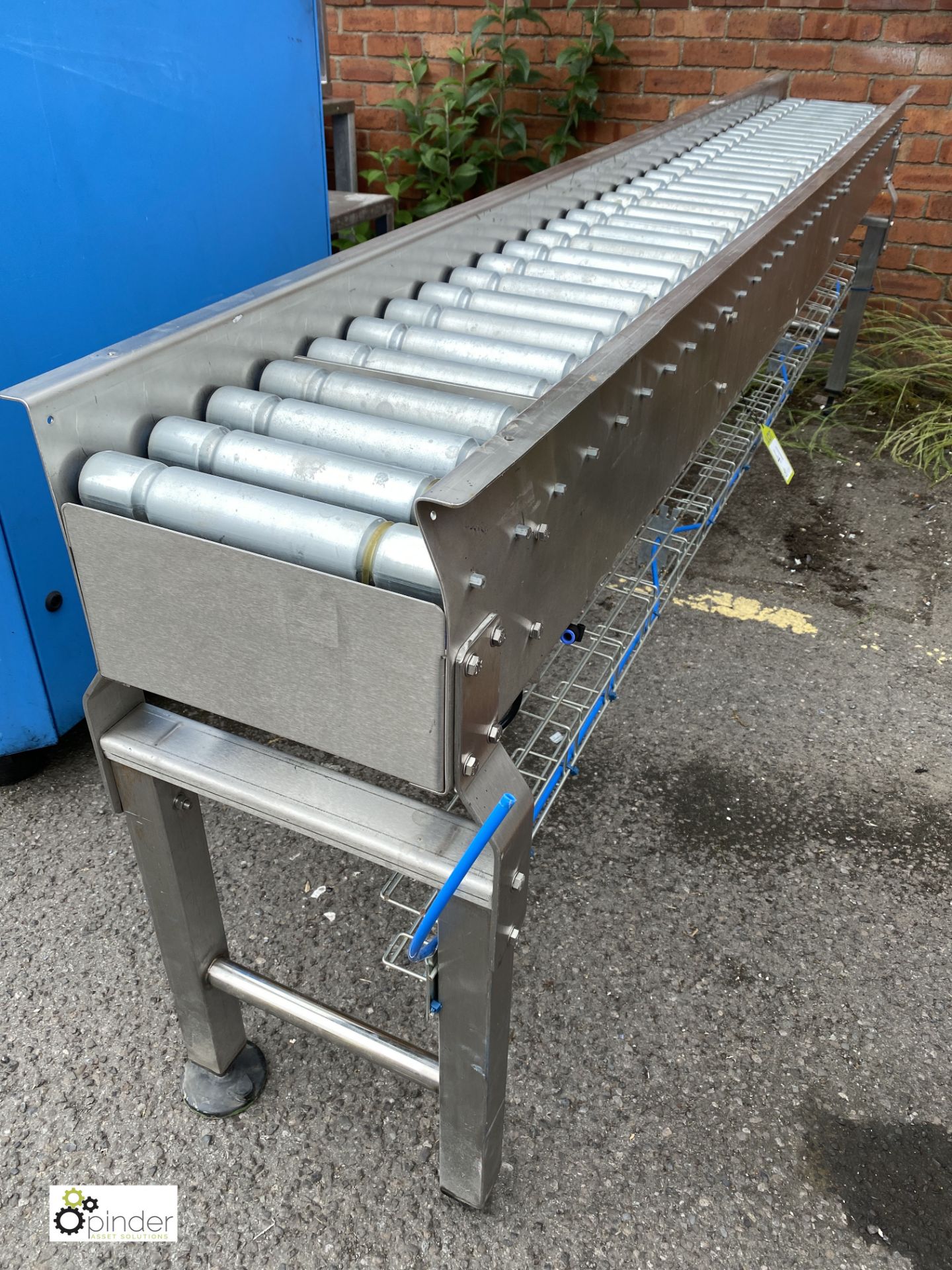 Section stainless steel Roller Conveyor, 2700mm x - Image 2 of 3