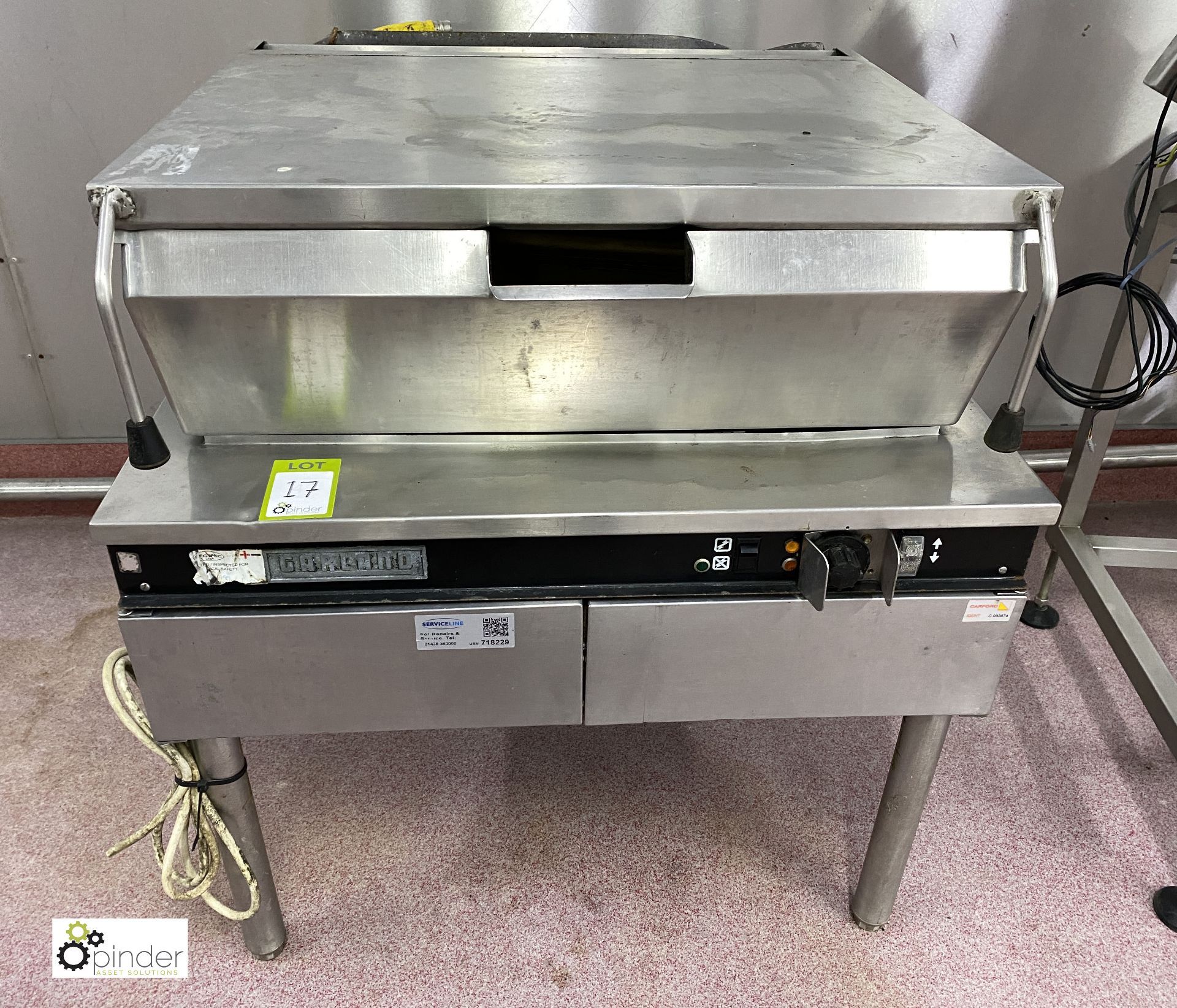 Garland F30 G-L gas fired Brat Pan with power tilt