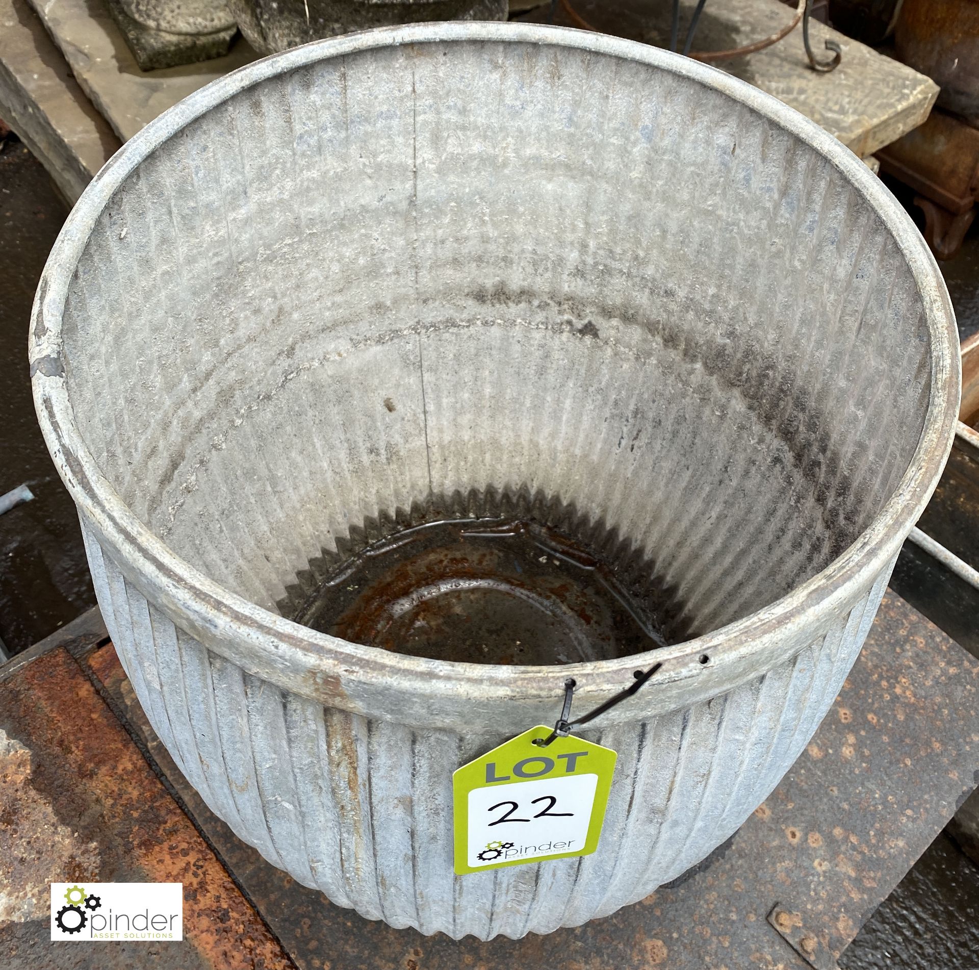 Galvanised Dolly Tub, 440mm diameter x 520mm tall (LOCATION: Sussex Street, Sheffield) - Image 3 of 3
