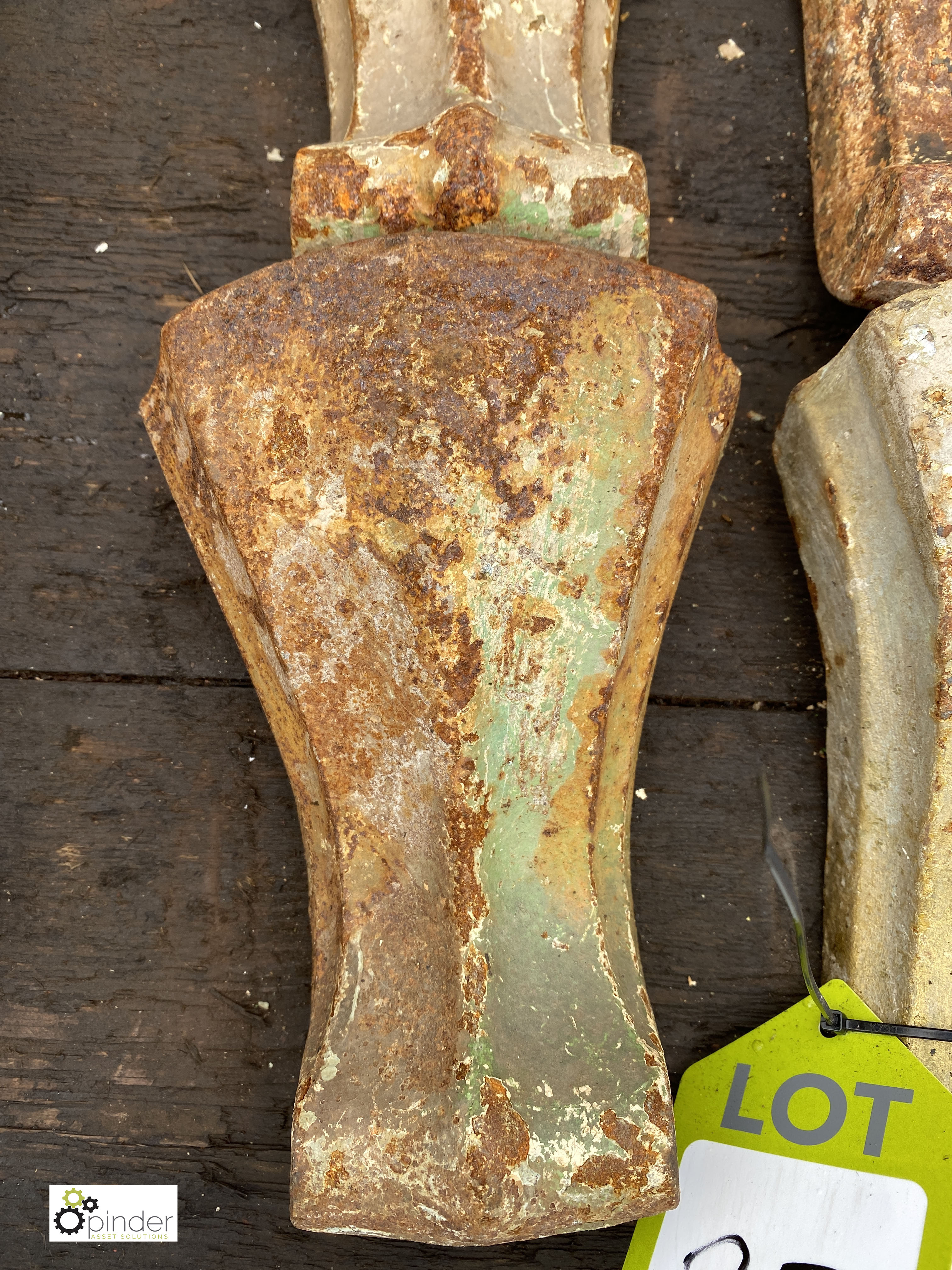 4 cast iron Feet (LOCATION: Sussex Street, Sheffield) - Image 2 of 5