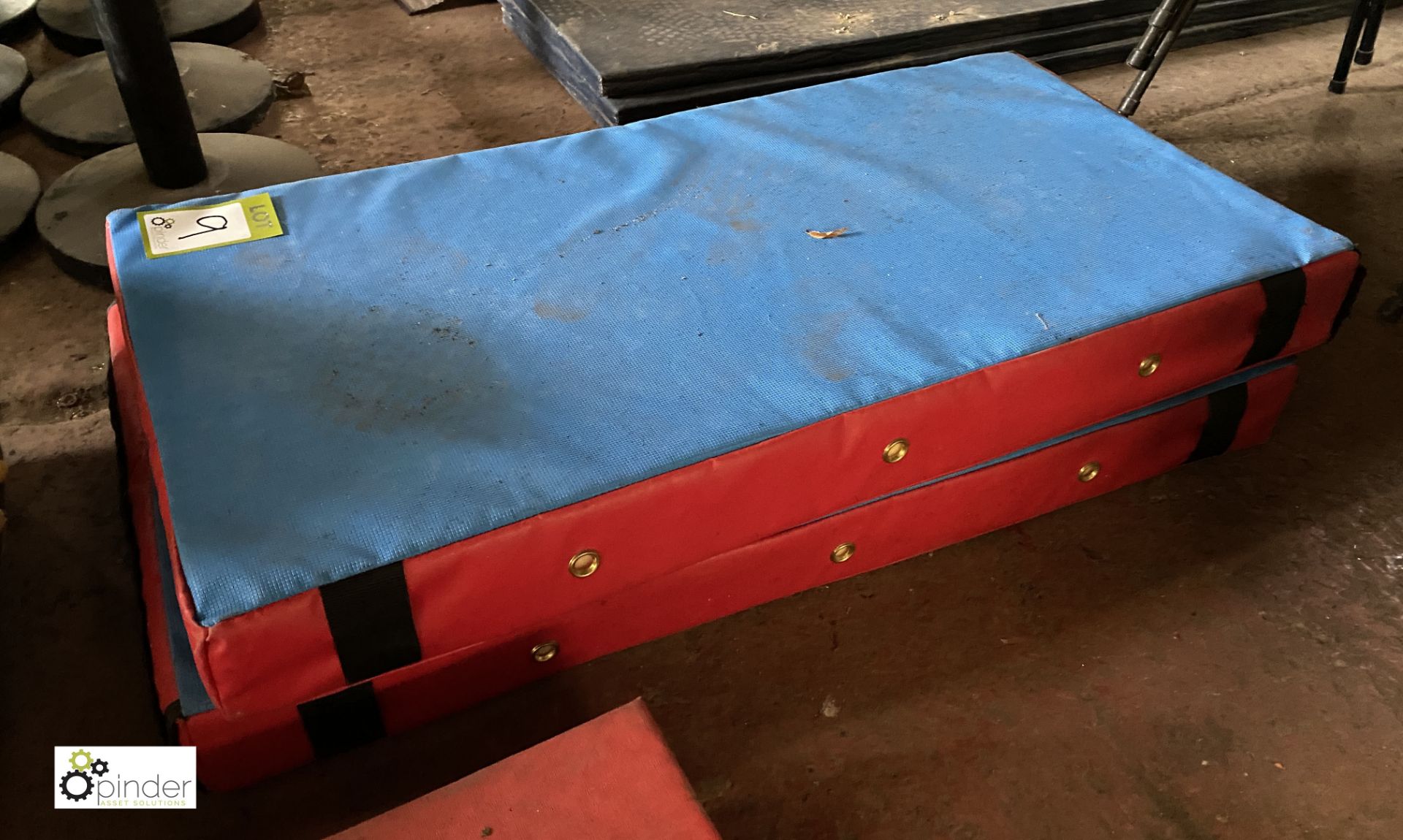 2 cushioned Mats, 1000mm x 500mm