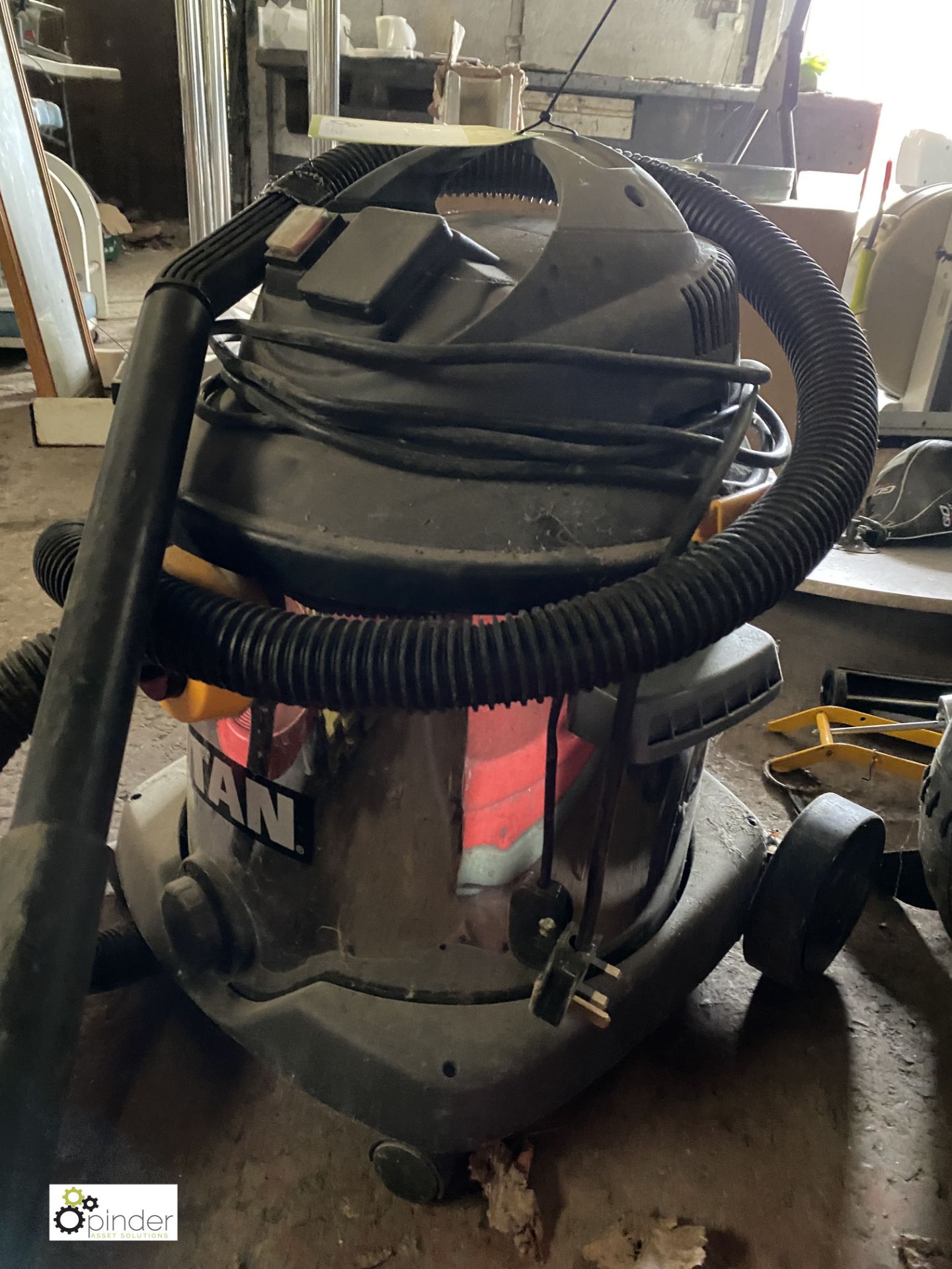 Titan Wet/Dry Vacuum Cleaner, 240volts - Image 5 of 5