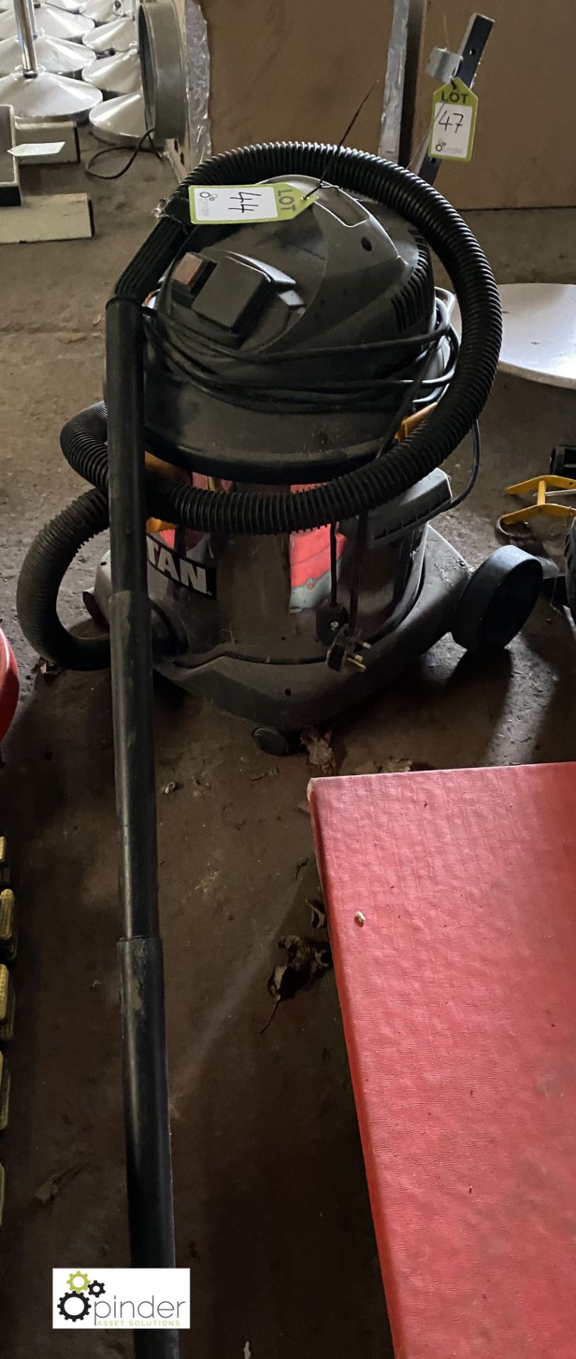 Titan Wet/Dry Vacuum Cleaner, 240volts - Image 4 of 5