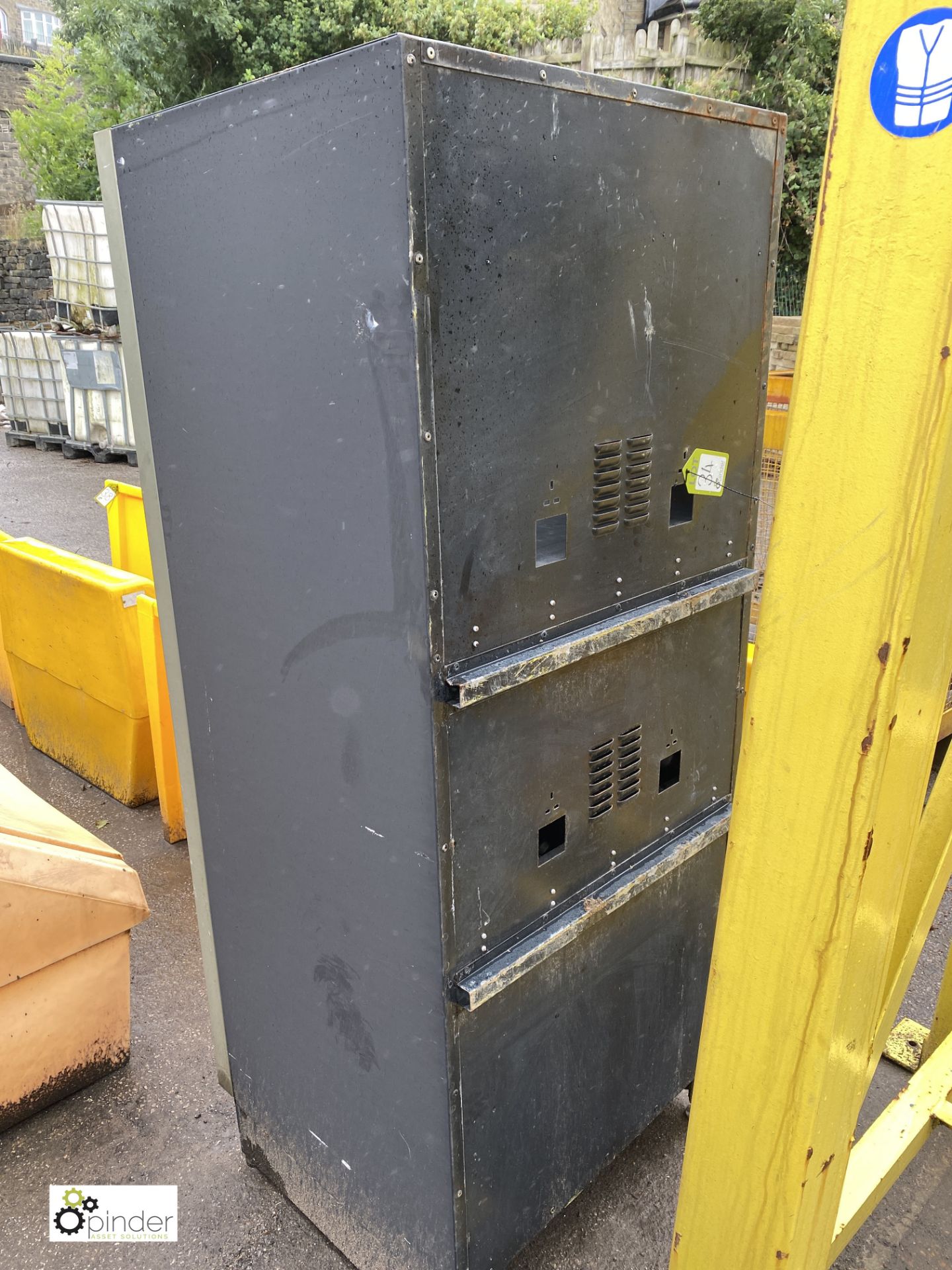 Steel Comms Cabinet, approx. 750mm x 665mm x 1840mm (LOCATION: Station Lane) - Image 3 of 3