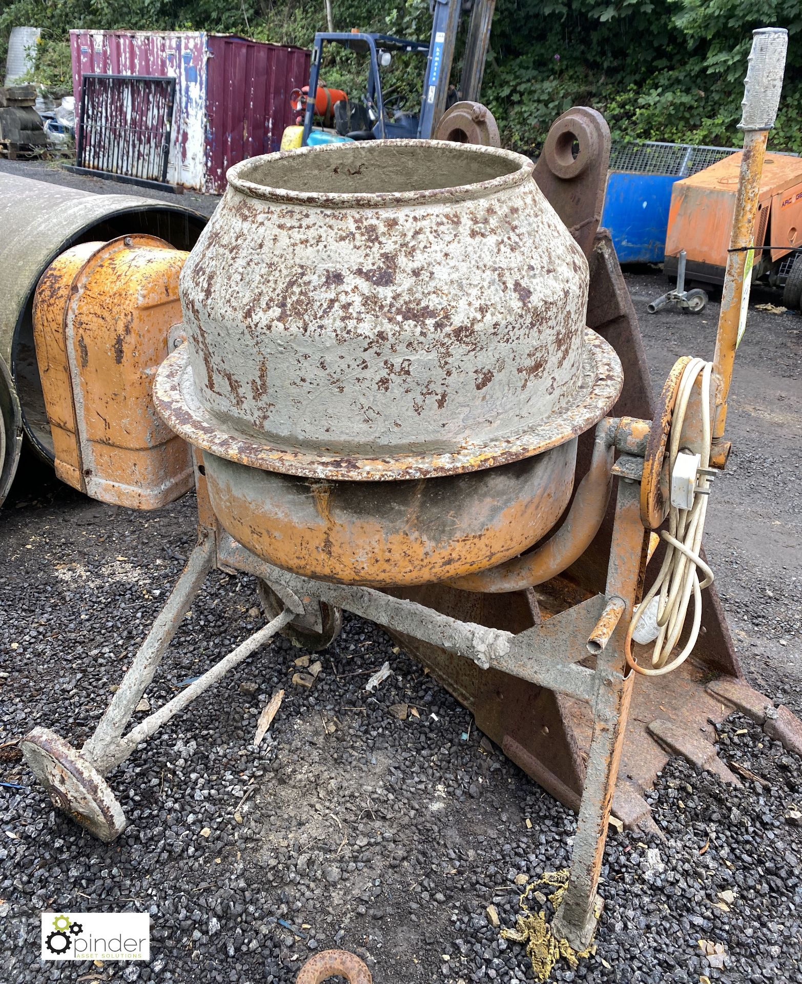 Cement Mixer, 240volts (LOCATION: Woodhead Road)