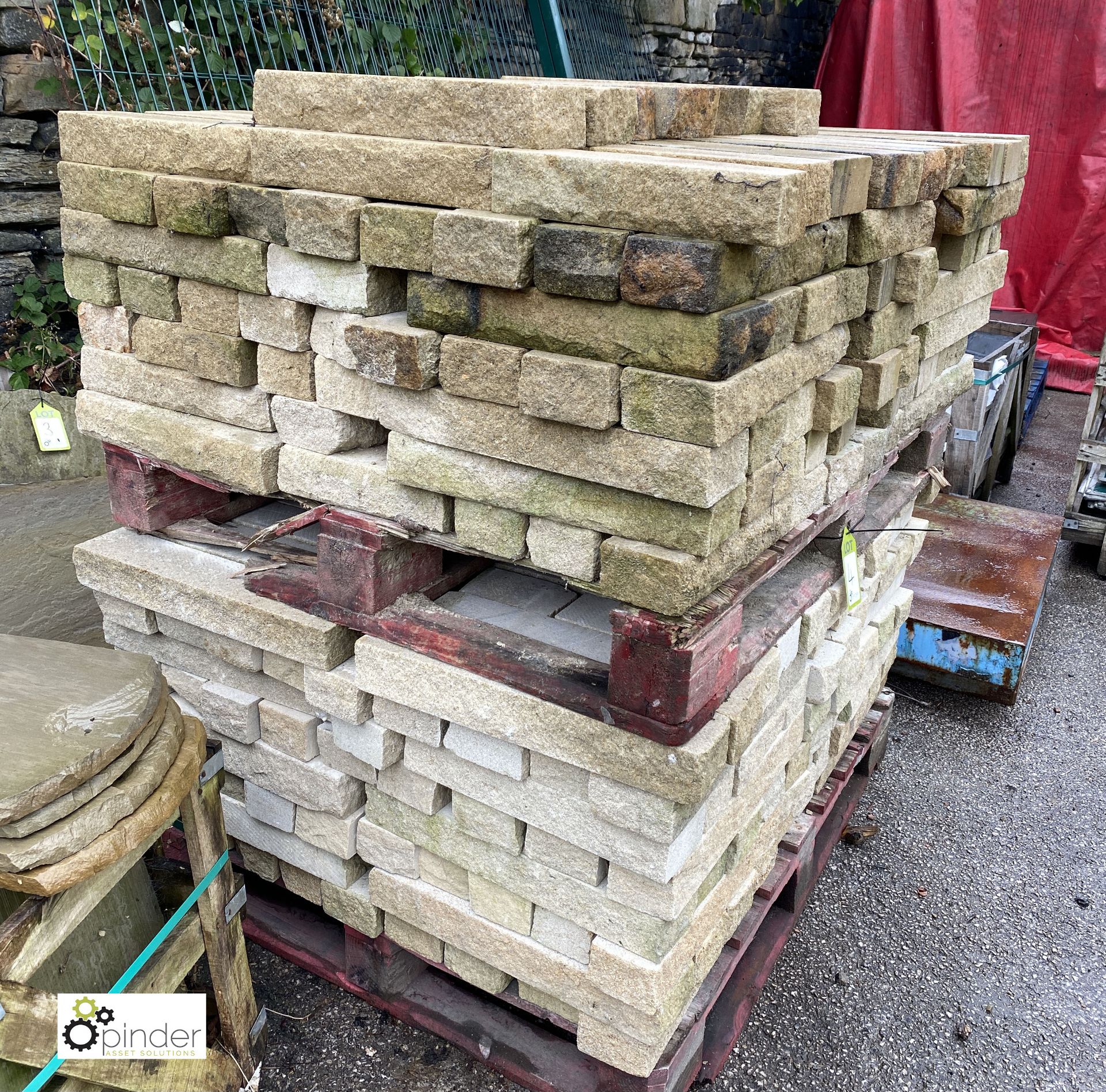 Stone Walling to 2 pallets, approx.10m² (LOCATION: Station Lane) - Image 2 of 4
