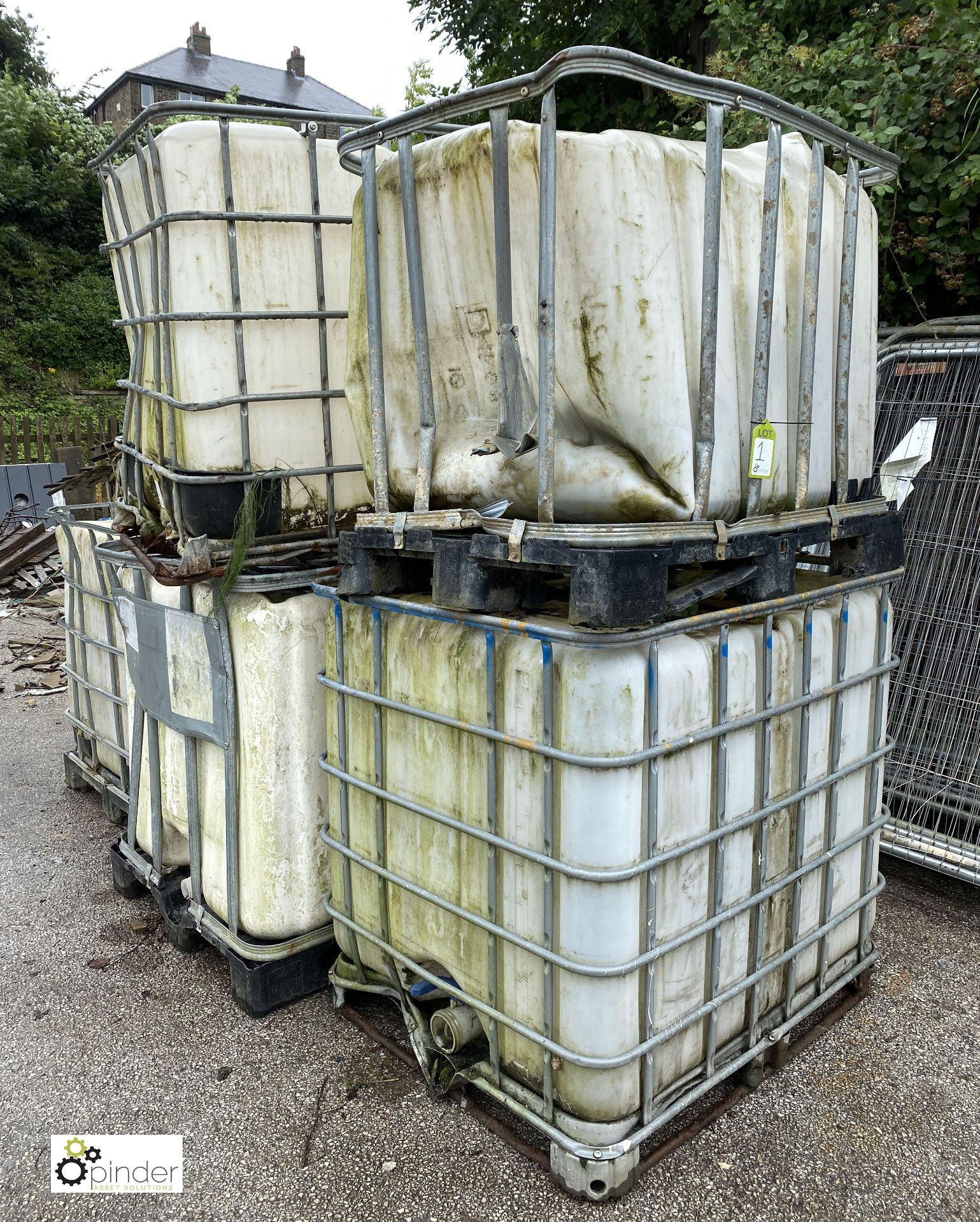 5 IBCs (LOCATION: Station Lane) - Image 3 of 3