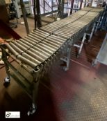 Flexible extending Roller Conveyor, 3200mm x 600mm closed (in maintenance depot)