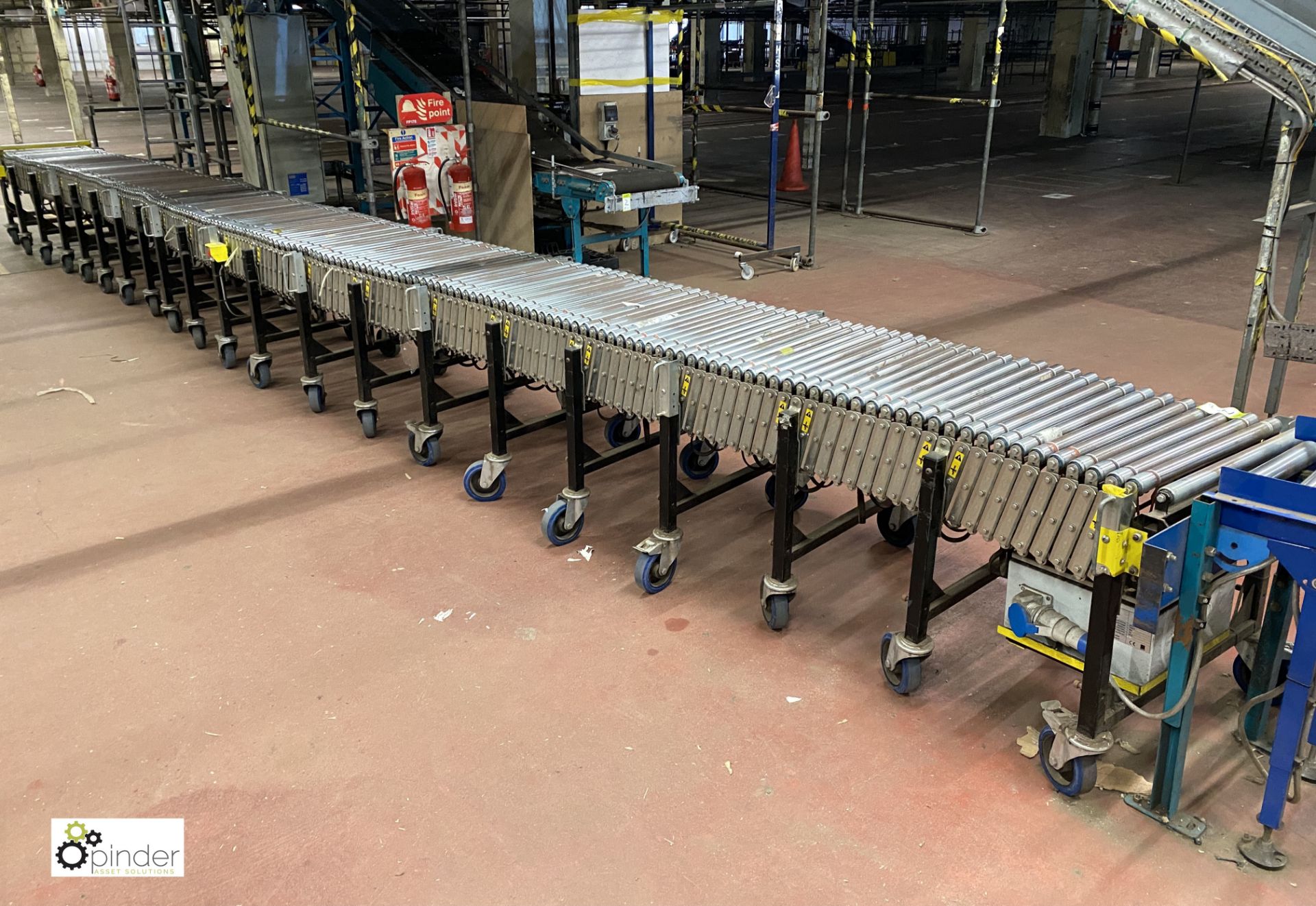 Uni-Xo powered extending mobile Roller Conveyor, 600mm roller width, 9m closed length (on ground - Image 4 of 4