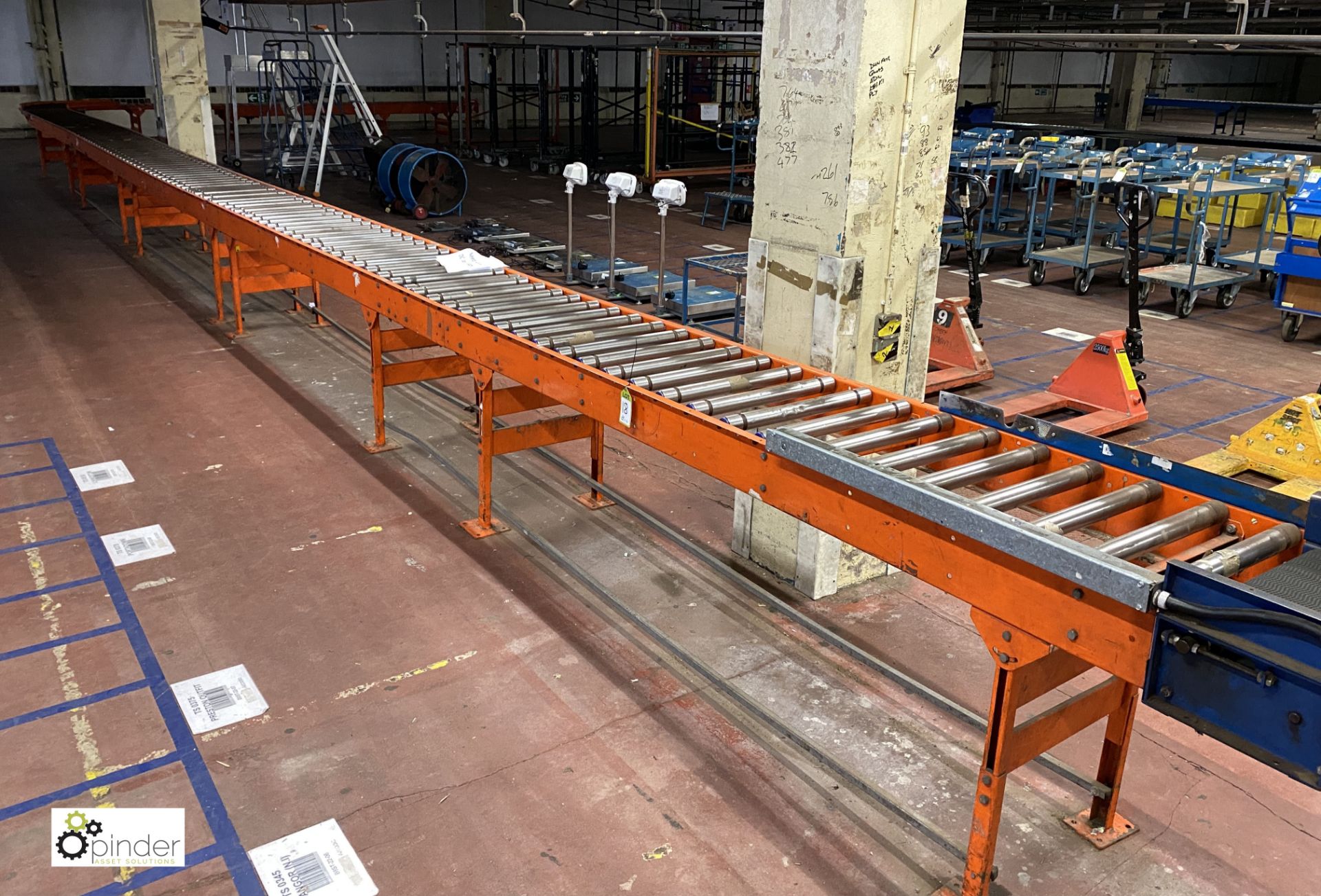 Length gravity fed Roller Conveyor, 16.5m long, 90° curved, 6m long, 550mm roller width (on ground