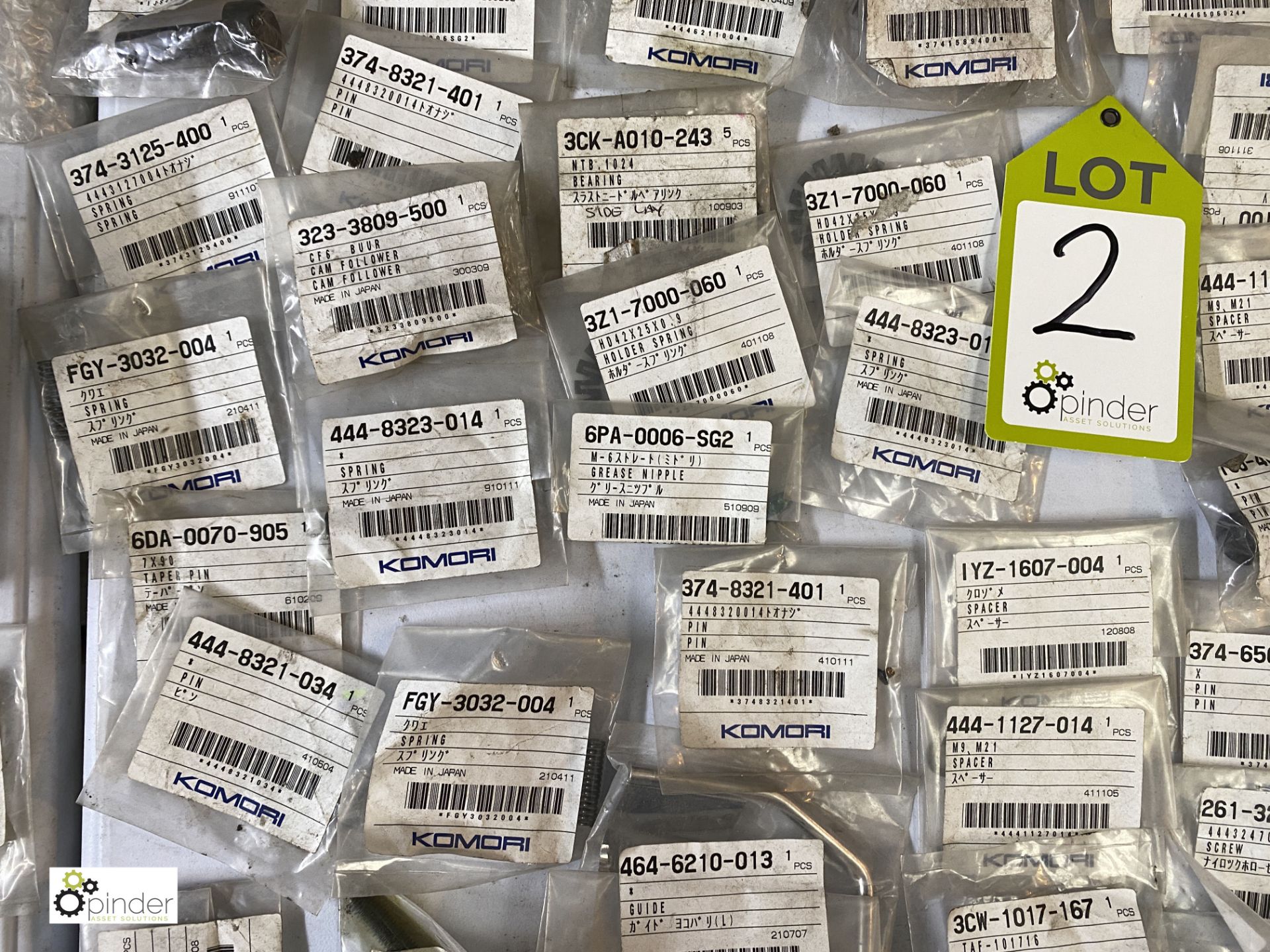 Large quantity of unused Komori spare parts inc. plate springs, spacers, pins, fan, guides, springs, - Image 4 of 17