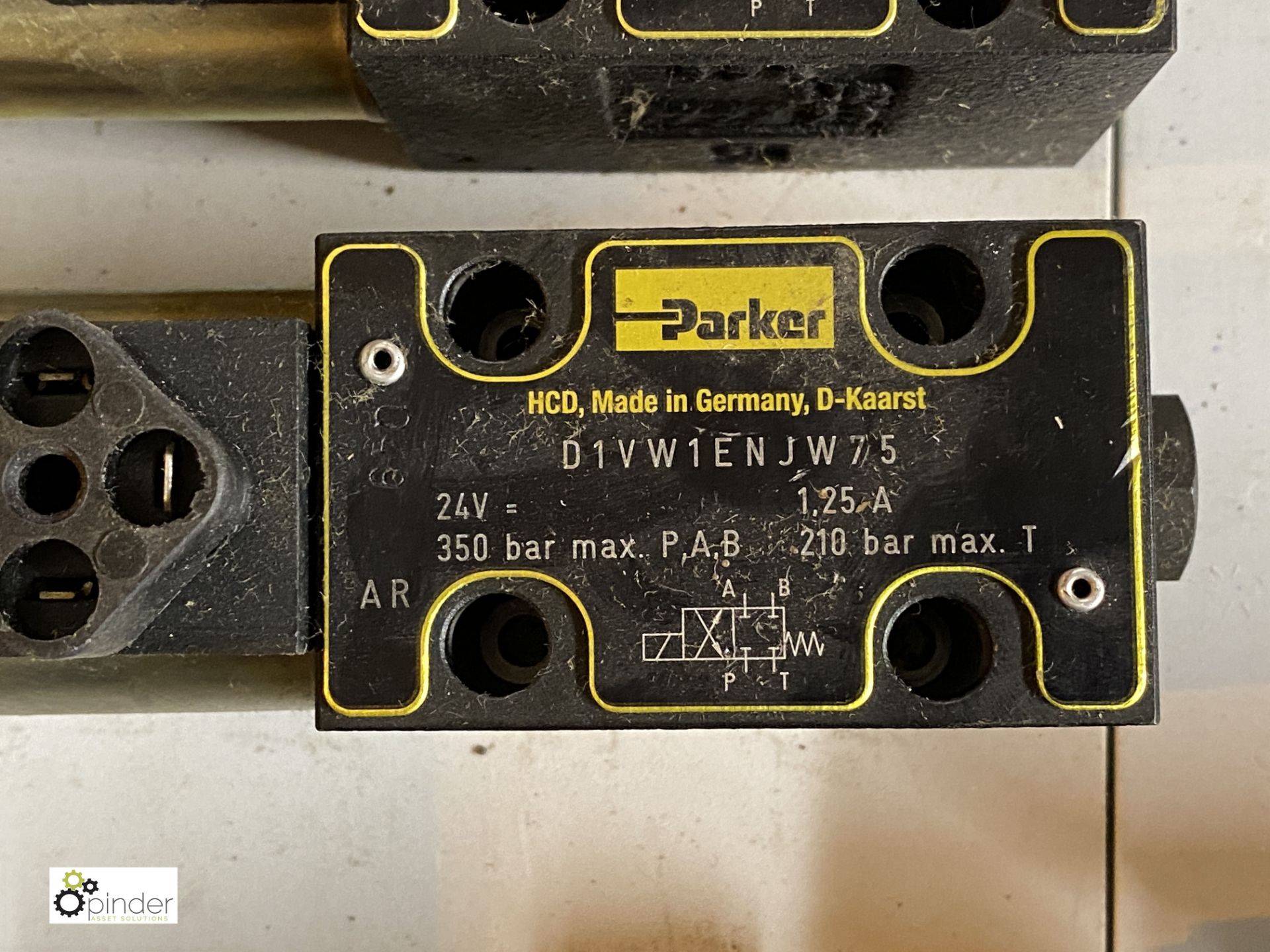 2 Parker Control Valves - Image 2 of 2