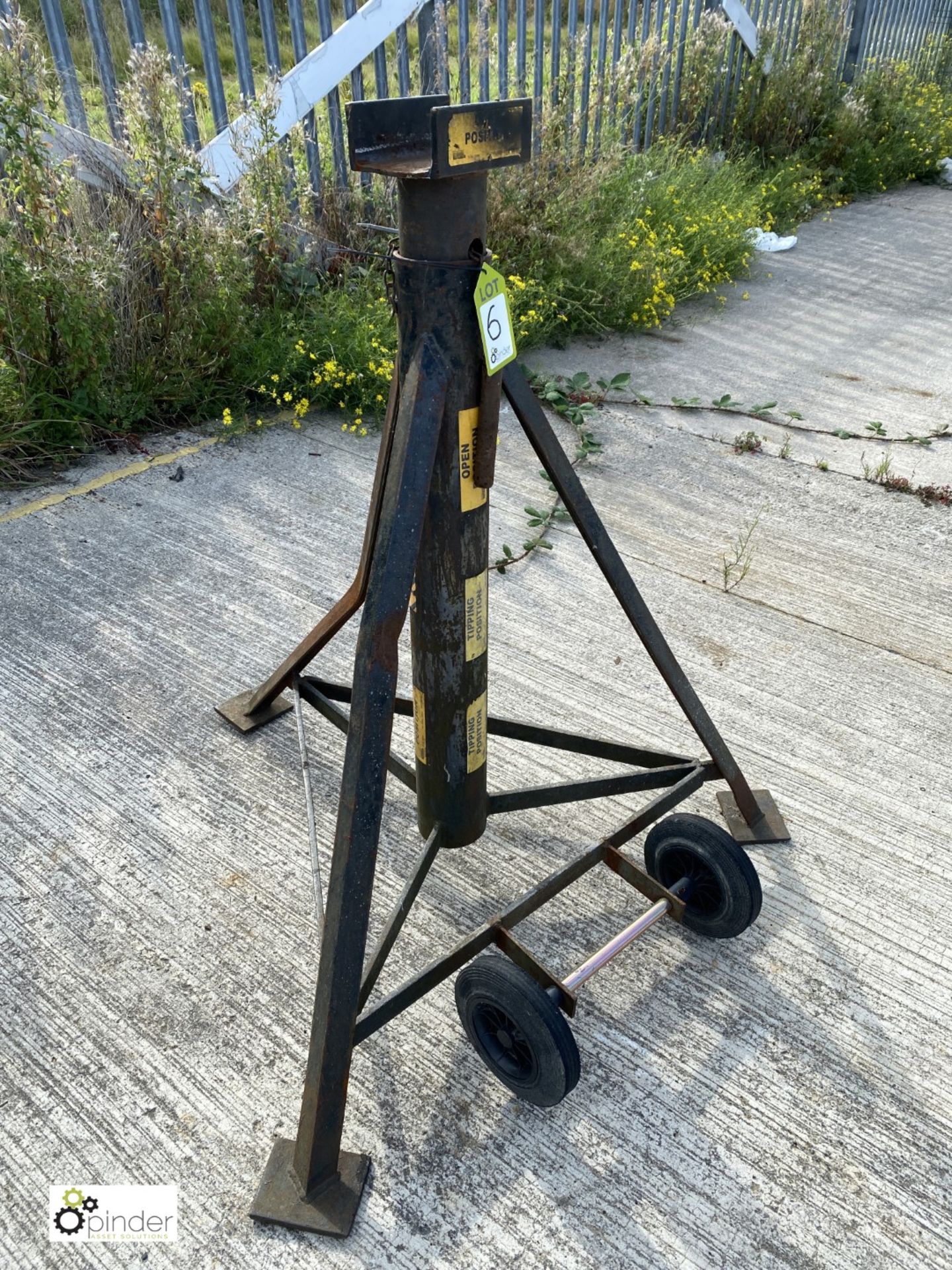 Mobile height adjustable Stand - Image 2 of 2