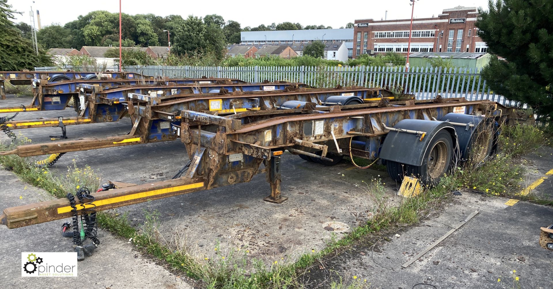 Don-Bur DC18BT twin axle draw bar Demount Trailer, year 2006, 18tonne GVW, registration C225268,