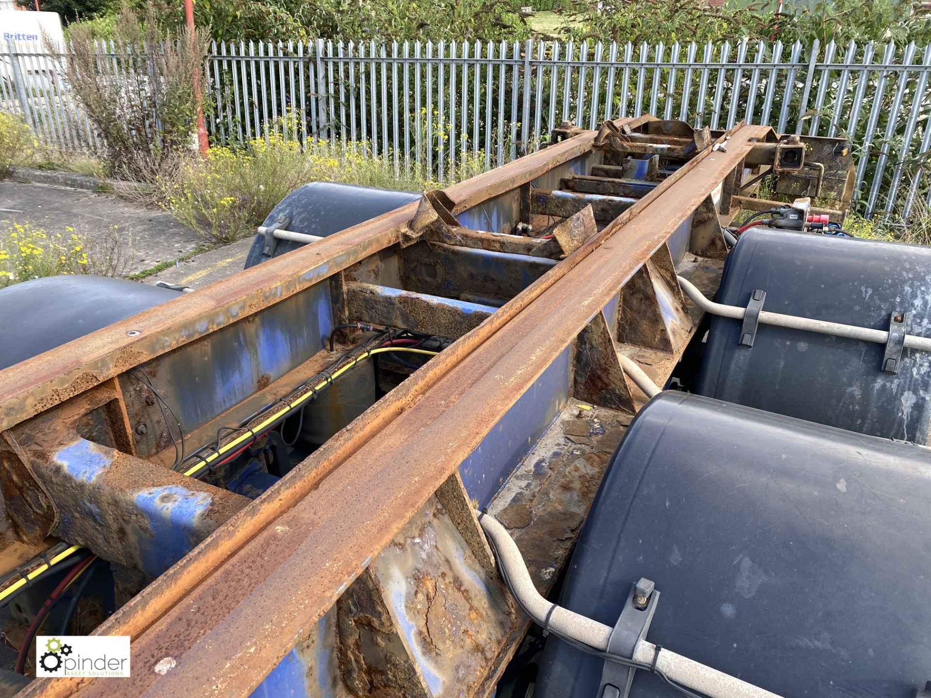 Don-Bur DC18BT twin axle draw bar Demount Trailer, year 2006, 18tonne GVW, registration C225279, - Image 5 of 5