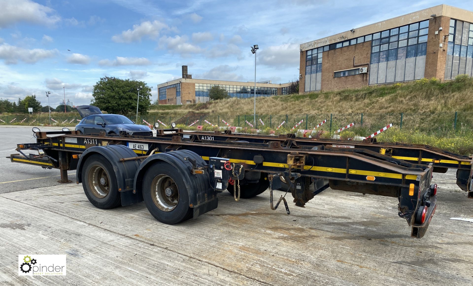 Don-Bur DC18CK twin axle draw bar Demount Trailer, year 2012, 18tonne GVW, registration C333931, - Image 4 of 10