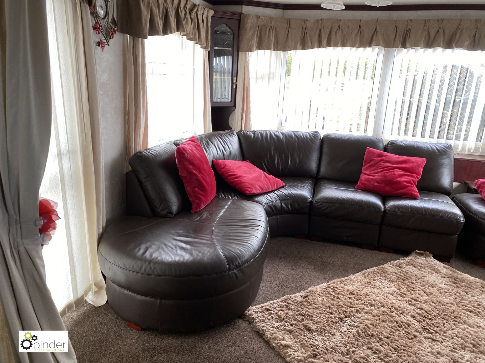 Image Super Static Caravan, 35ft x 12ft x 2B, 2 bedrooms, bathroom, entrance hall, cupboard, - Image 4 of 29