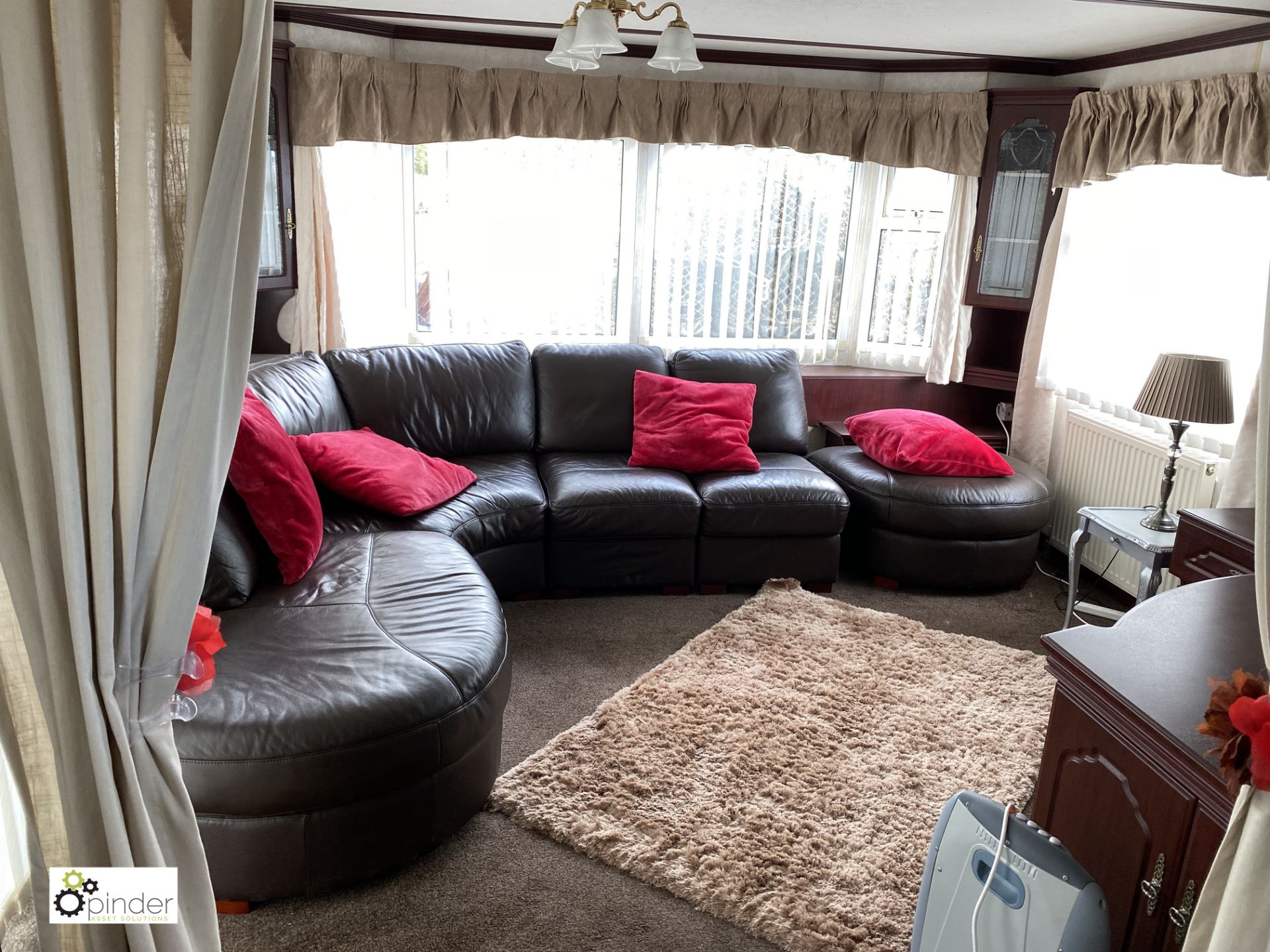 Image Super Static Caravan, 35ft x 12ft x 2B, 2 bedrooms, bathroom, entrance hall, cupboard, - Image 3 of 29