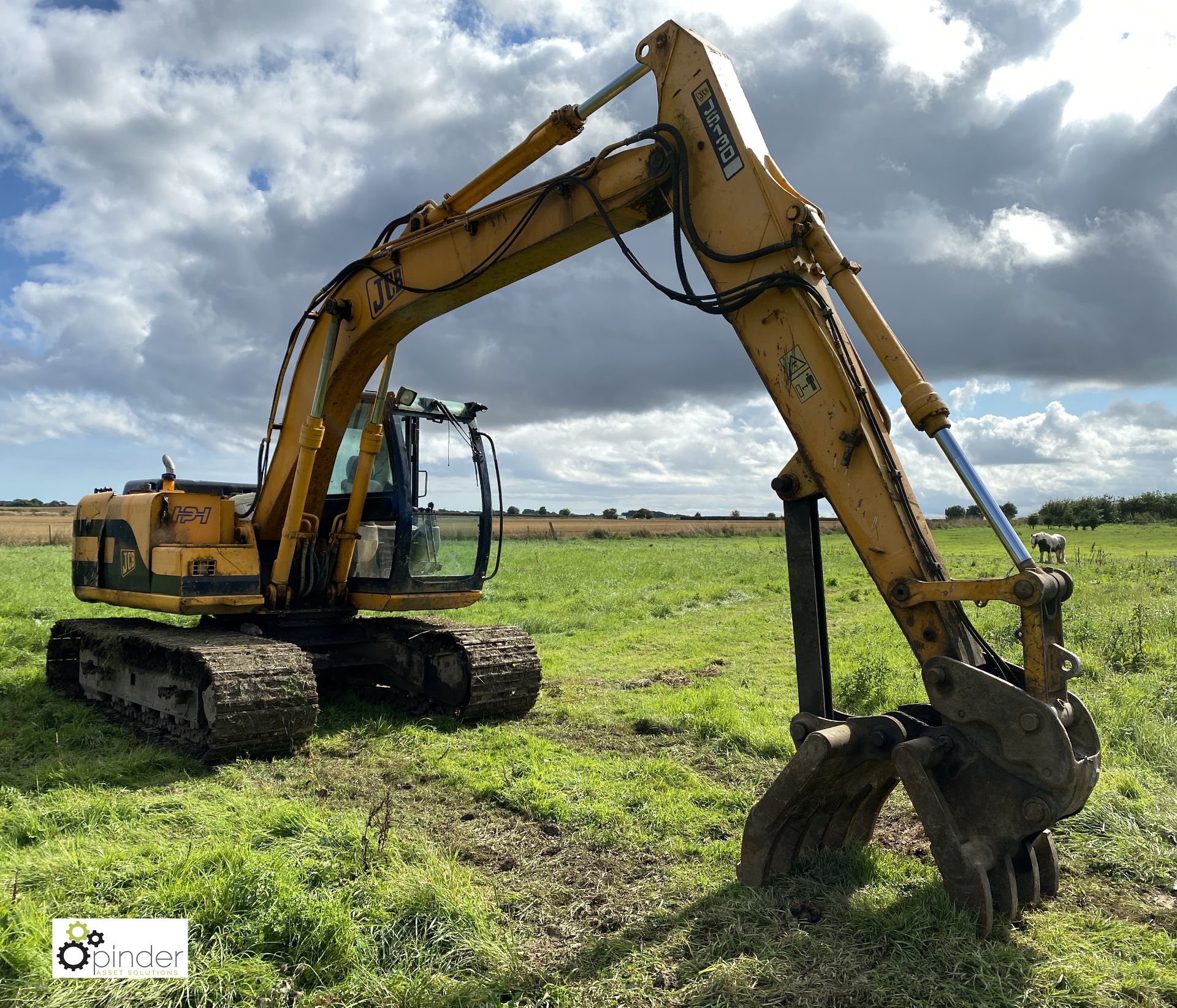 JCB JS130 360° Excavator, with JCB quick hitch, VIN SLPJS9022E0890309, product ID 0890309, year