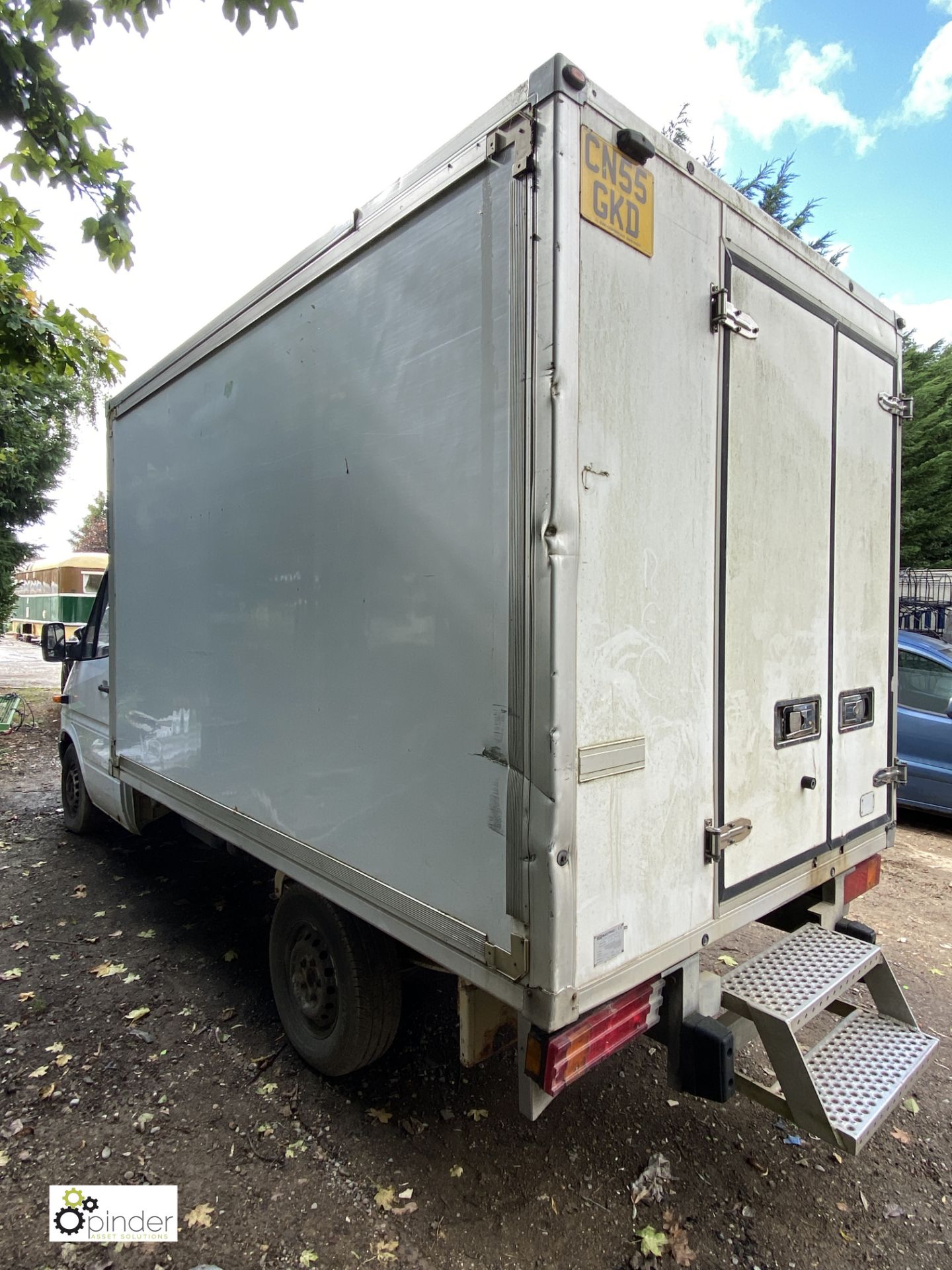 Mercedes Sprinter 311 CDi MWB Fridge Van, registration CN55 GKD, date of registration 4 October - Image 5 of 12