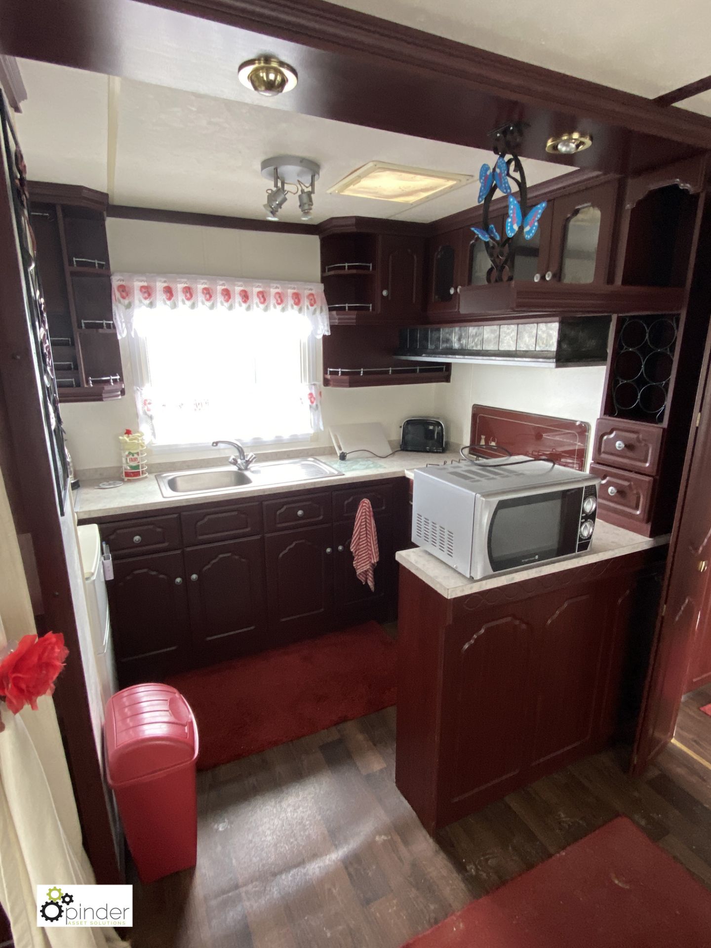 Image Super Static Caravan, 35ft x 12ft x 2B, 2 bedrooms, bathroom, entrance hall, cupboard, - Image 8 of 29