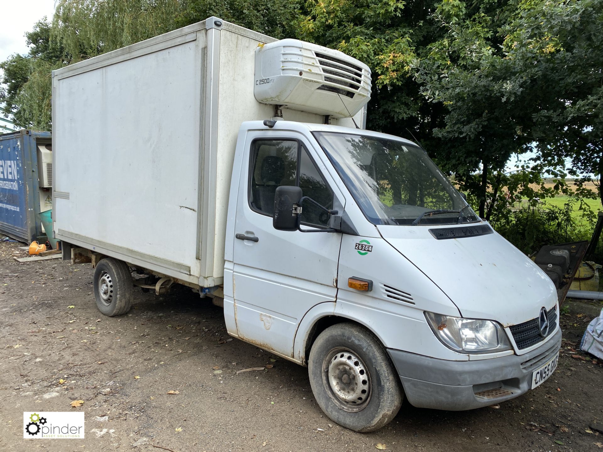 Mercedes Sprinter 311 CDi MWB Fridge Van, registration CN55 GKD, date of registration 4 October - Image 2 of 12