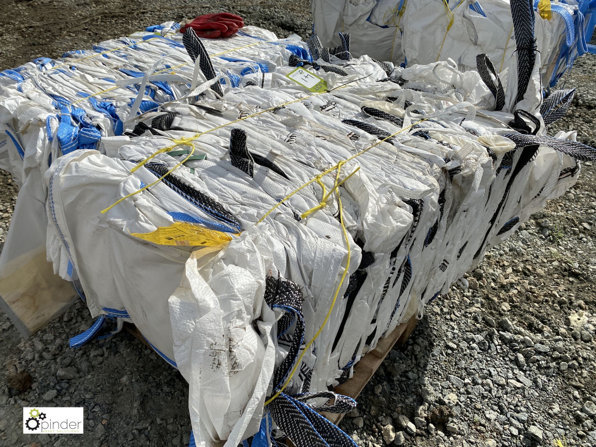 Approx 40 Isbir Sentetik Bulk Bags, 500kg swl, single used