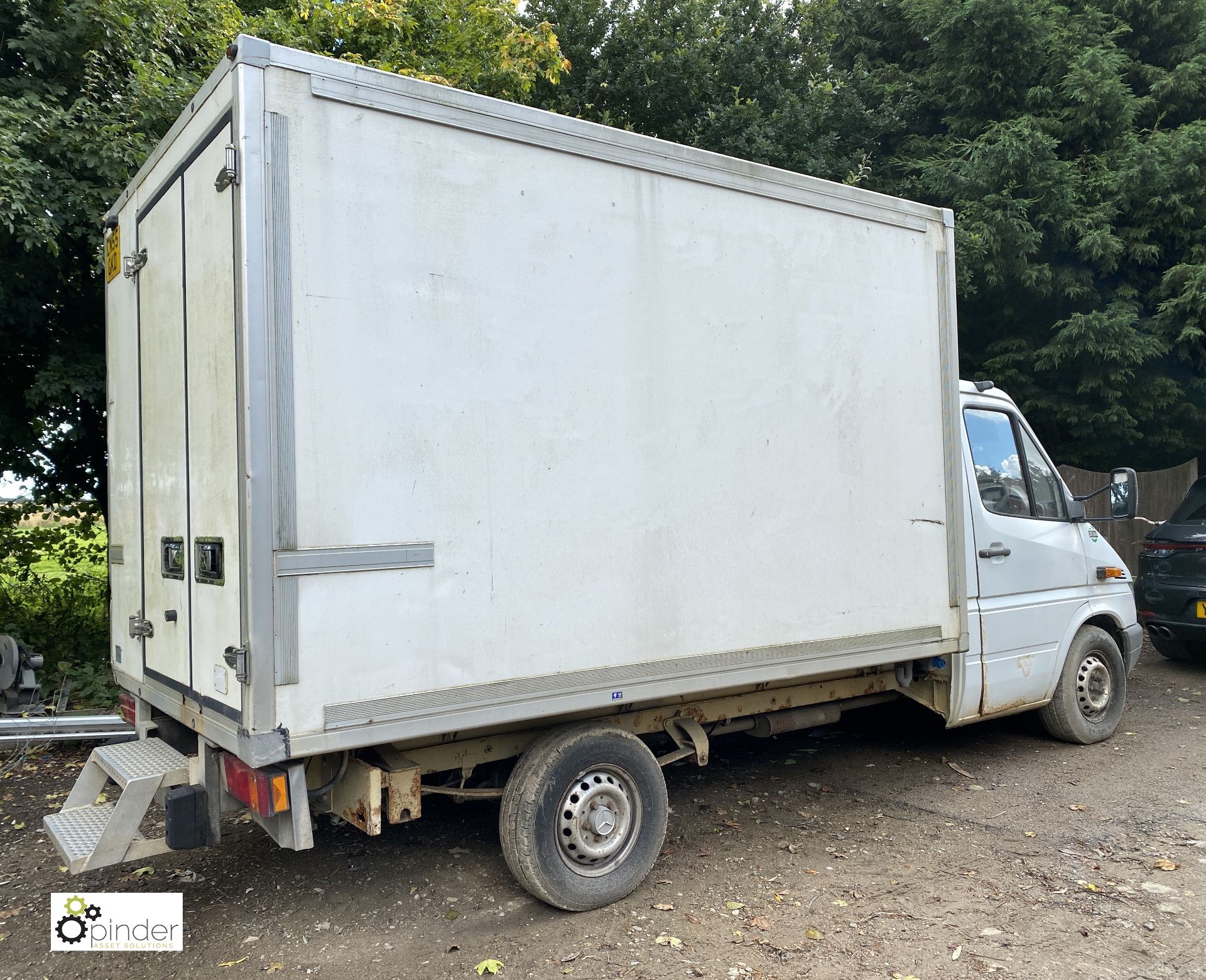 Mercedes Sprinter 311 CDi MWB Fridge Van, registration CN55 GKD, date of registration 4 October - Image 4 of 12