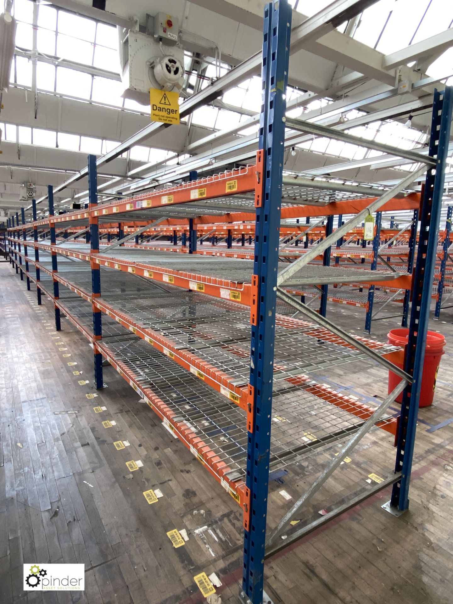 8 bays PSS 2K85 16 boltless Stock Racking, comprising 9 uprights 2400mm x 1200mm, 64 beams 2700mm,