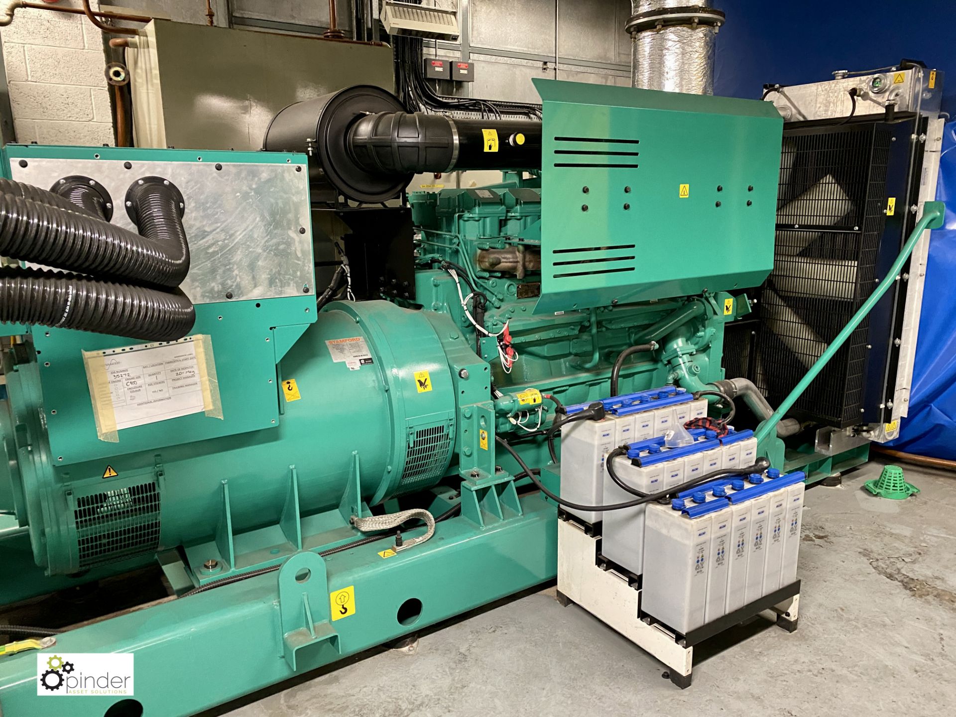 Cummins C900D5 Generator, base rating 910kva, 728kw, 50 hertz, hours run 119, serial number - Image 10 of 14