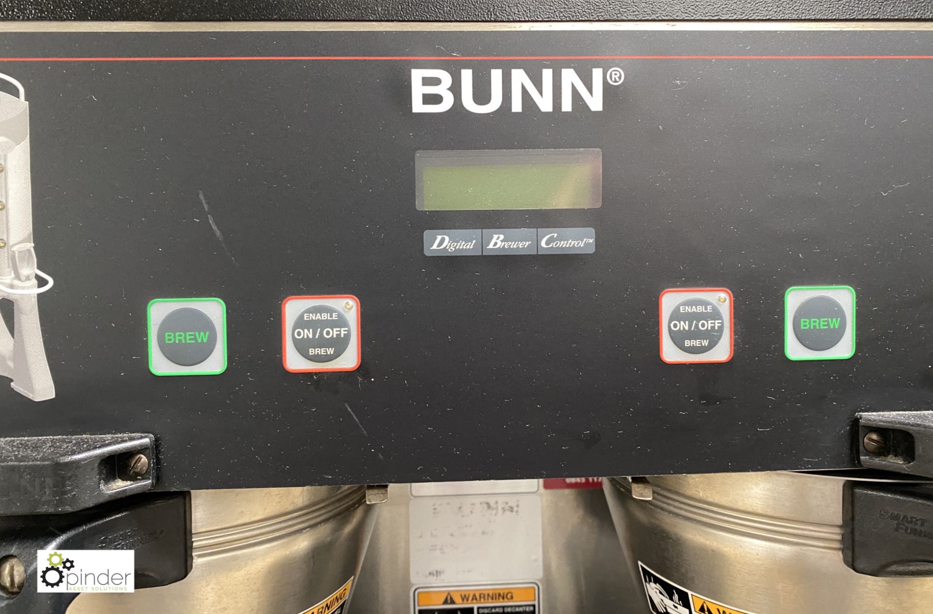 Bunn twin dispenser Digital Coffee Brewer, with 2 dispensing flasks, 240volts - Image 6 of 6