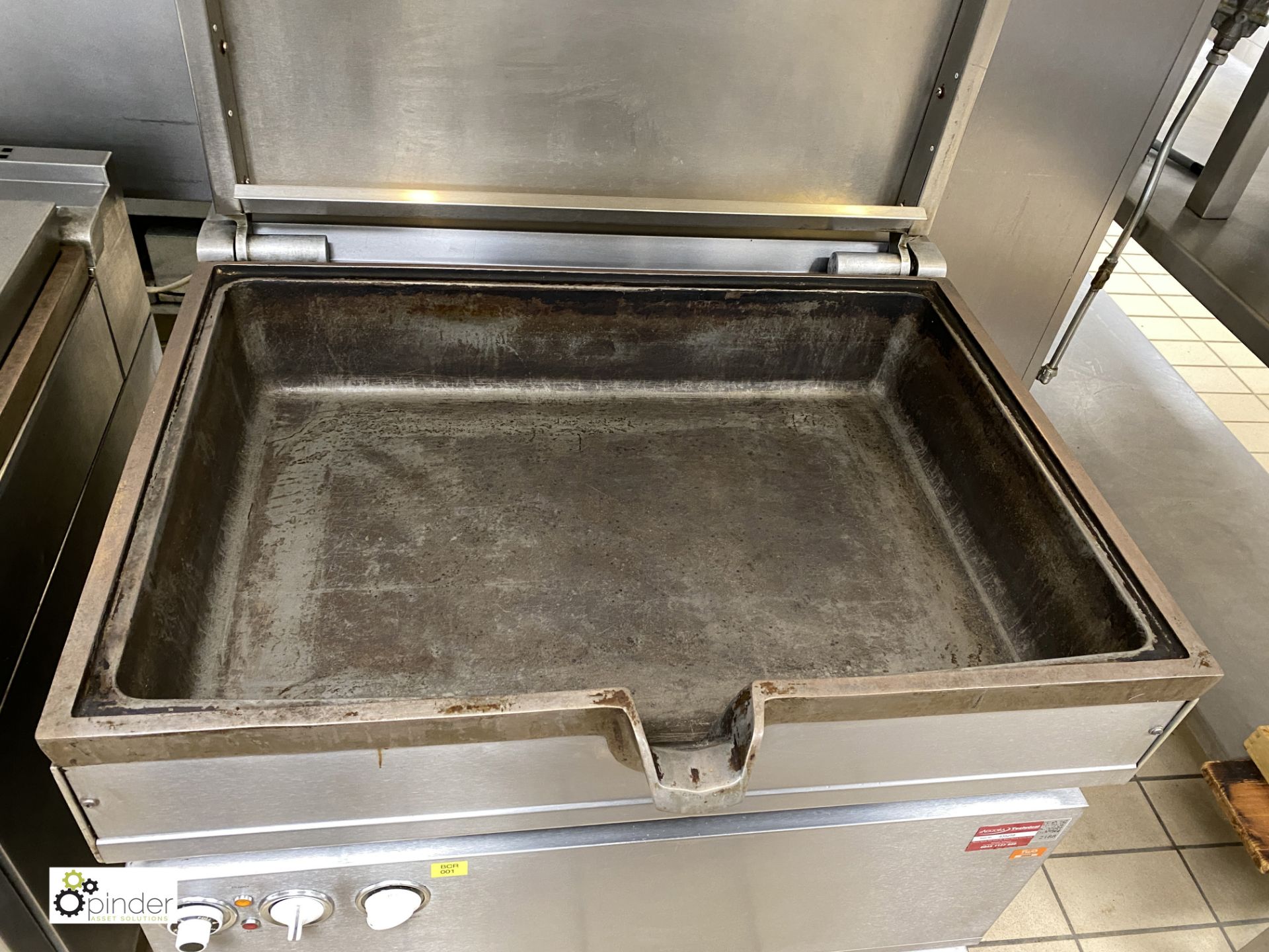 Falcon stainless steel mobile gas fired Brat Pan, 900mm wide x 780mm deep x 940mm high - Image 2 of 2