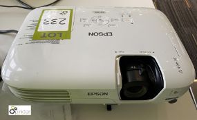 Epson H374B EB-W9 LCD Projector