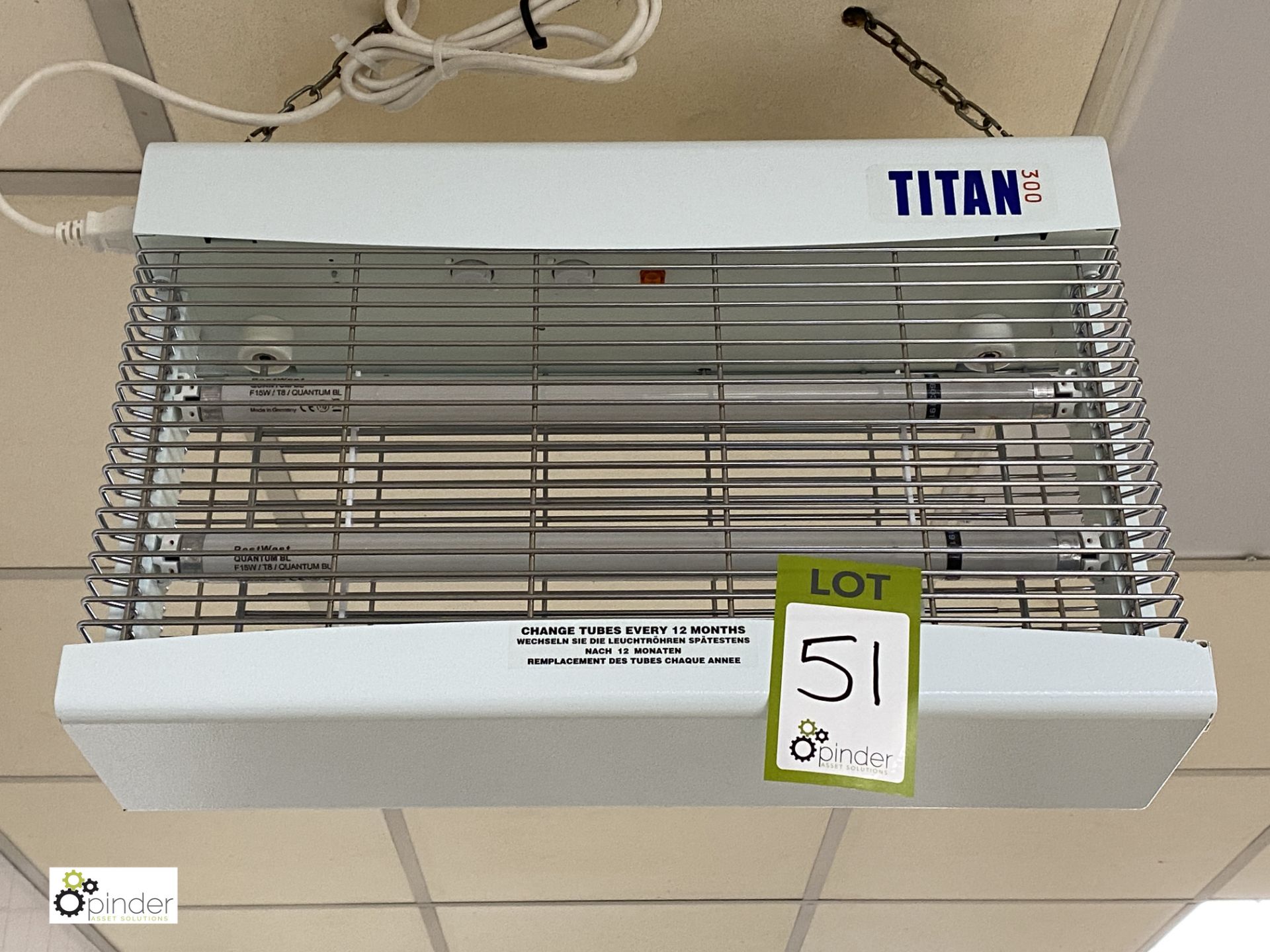 Titan 300 Insect Eliminator