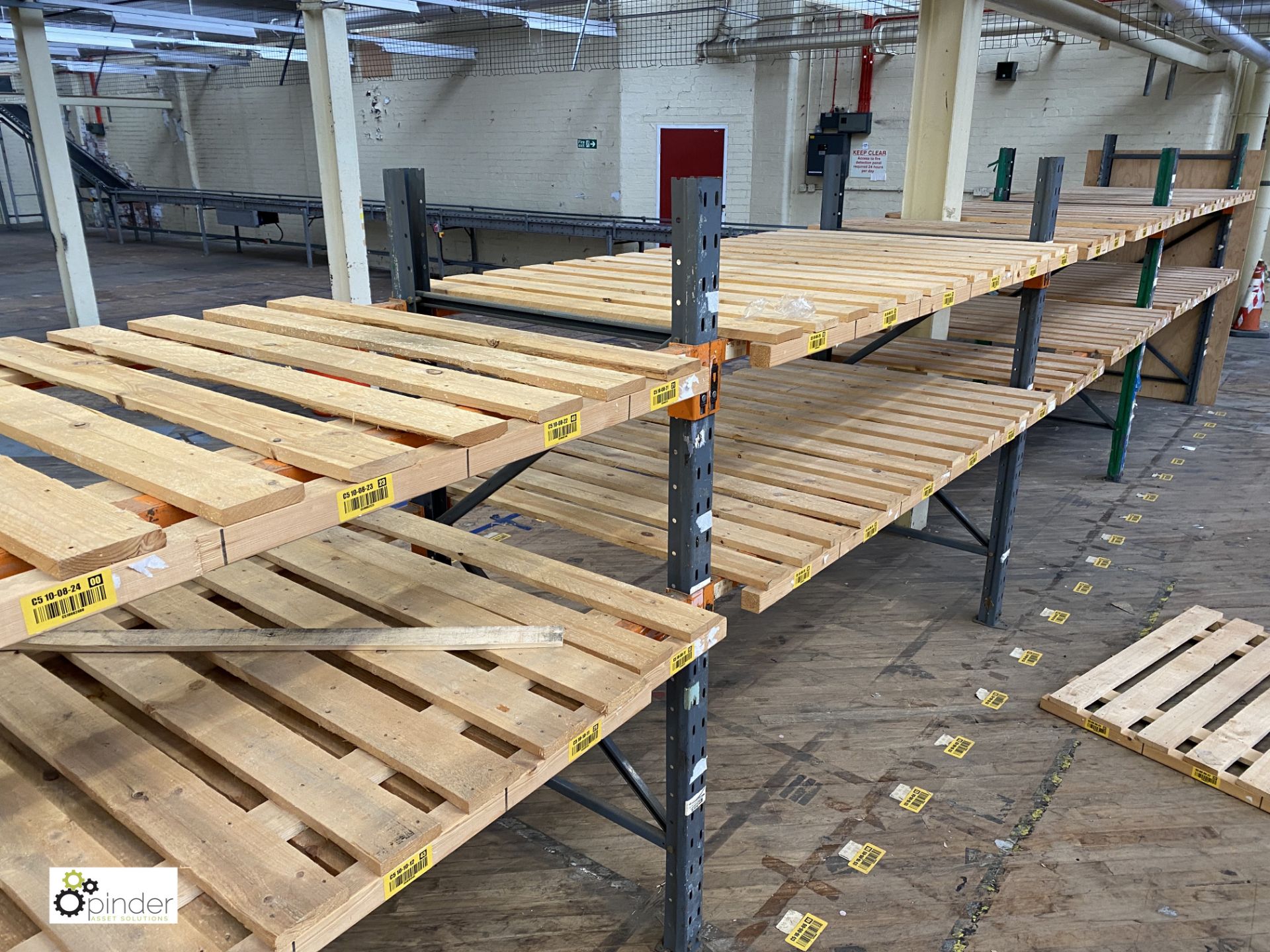 4 bays Dexion Speedlock Racking comprising 5 uprights 1910mm x 910mm wide, 16 beams 2120mm, timber - Image 2 of 4