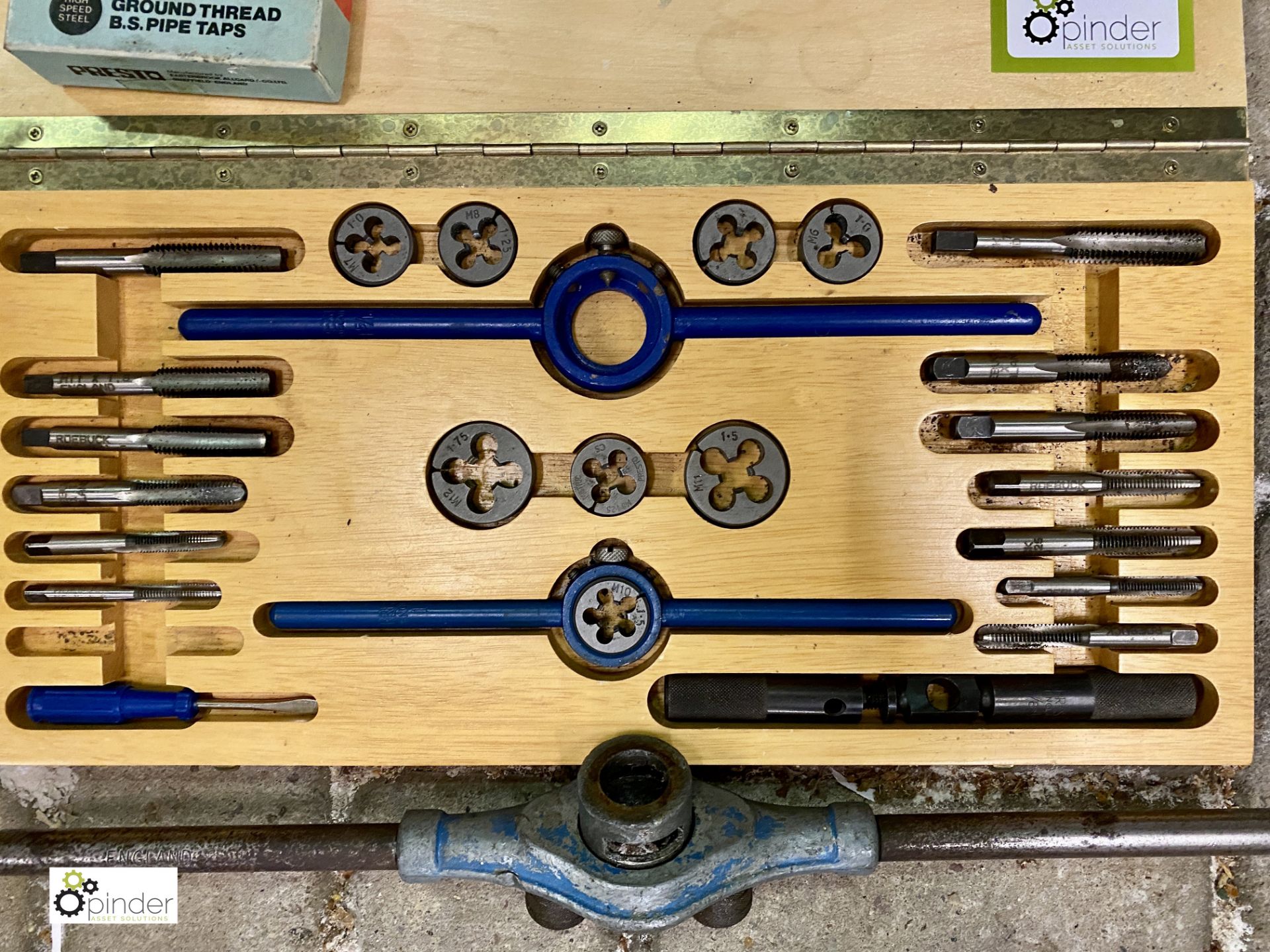 Metric Tap and Die Set, 6mm/12mm and Hand Threader (located in Maintenance Workshop 1) - Image 2 of 4