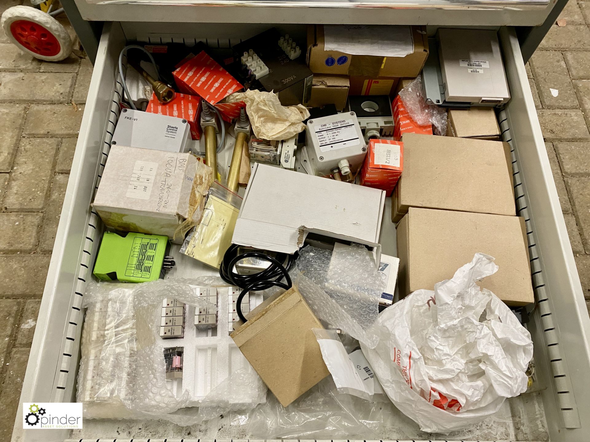 Quantity Trend Electrical Components, including 6-drawer chest (located in Maintenance Workshop 1) - Image 16 of 25