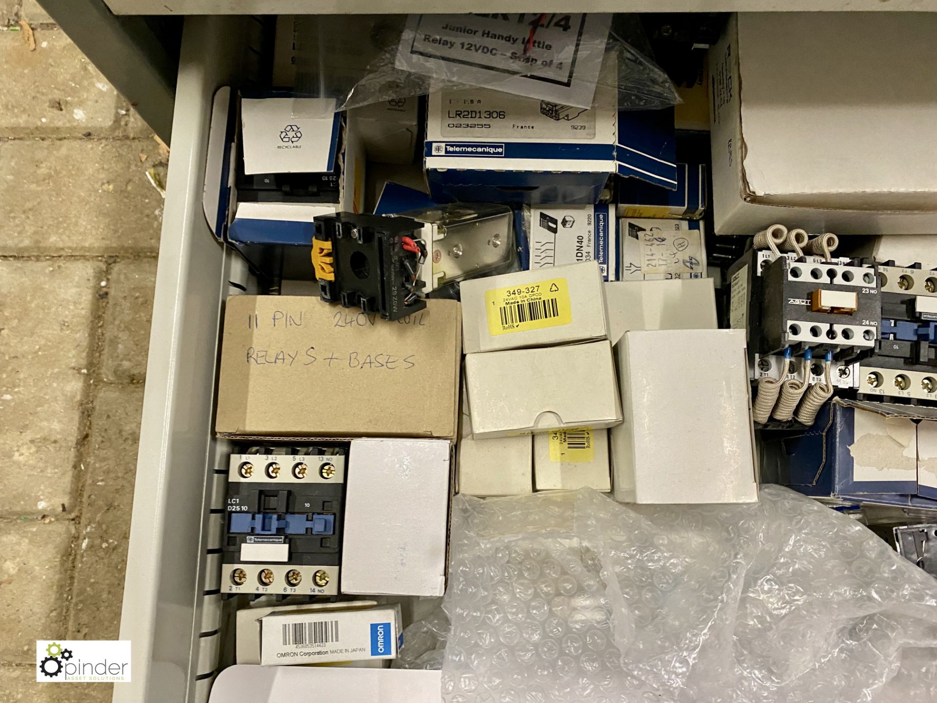 Quantity Trend Electrical Components, including 6-drawer chest (located in Maintenance Workshop 1) - Image 24 of 25