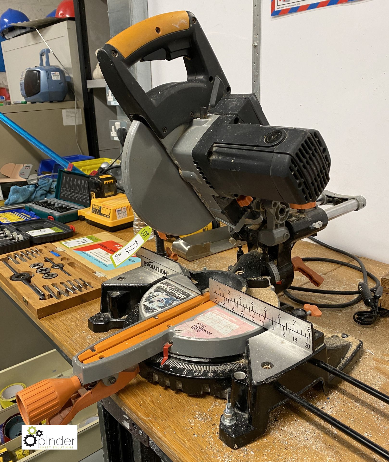 Evolution Rage Gliding Mitre Saw, 210mm, 110volts (located in Maintenance Workshop 2) - Image 3 of 4