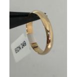 9k yellow gold ring men's wedding band