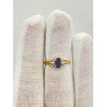 18k Yellow Gold Light Blue Sapphire Set Ring With Shoulder Diamonds 0.91ct