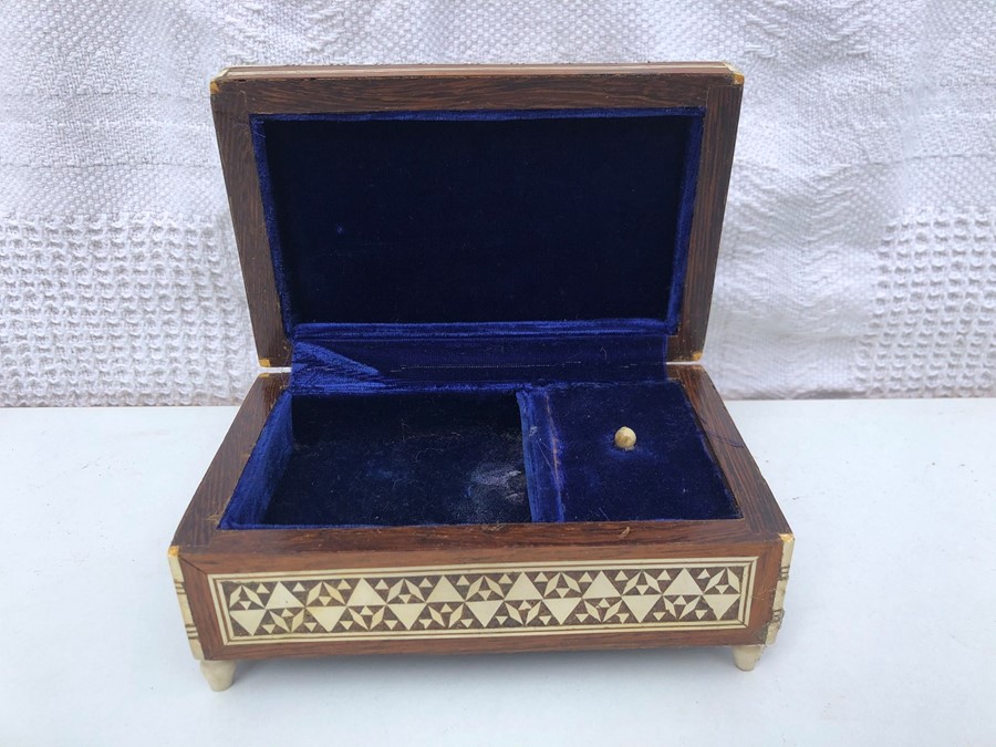 Oriental Ivory Inlaid Mother Of Pearl Indian Music Box - Image 2 of 4