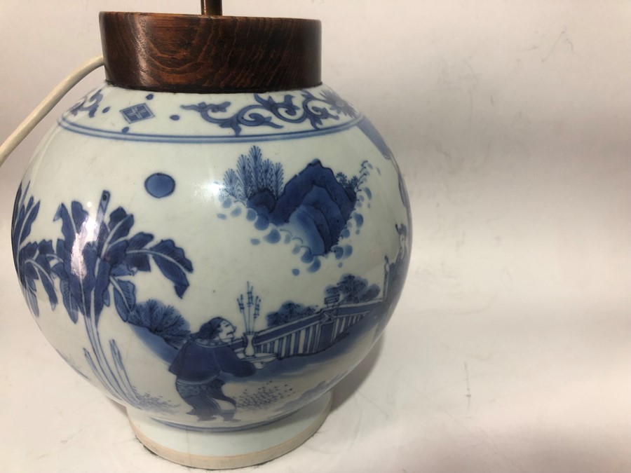 1630's Chinese Blue & White Vase Traditional Period - Image 6 of 13