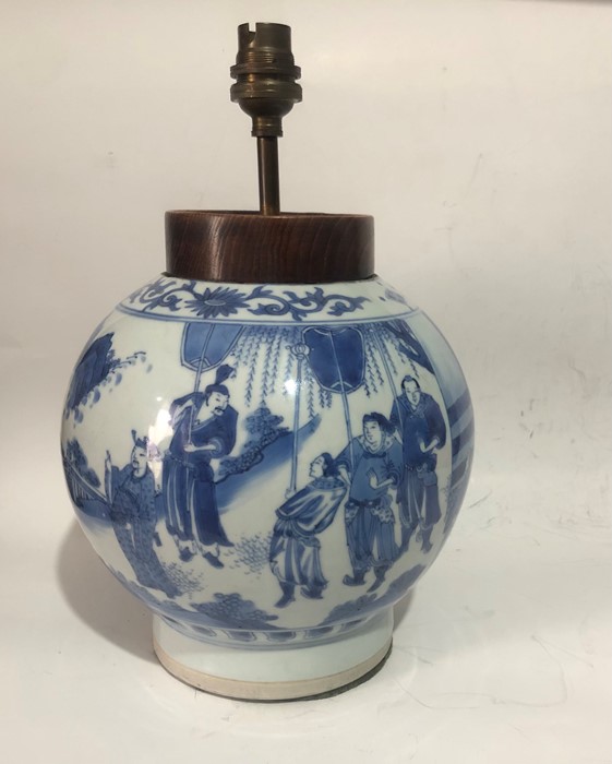 1630's Chinese Blue & White Vase Traditional Period - Image 2 of 13